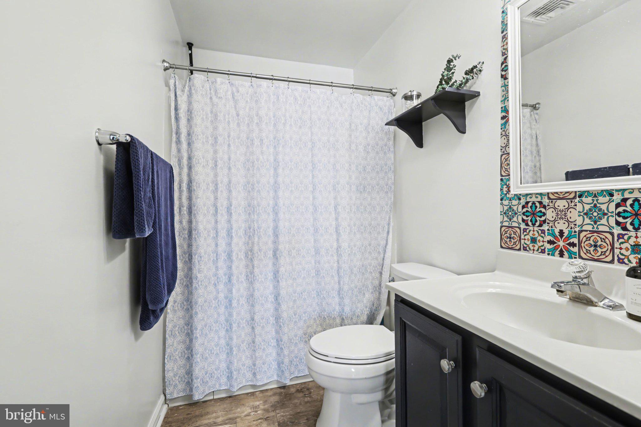 PORTLAND COURT - Residential