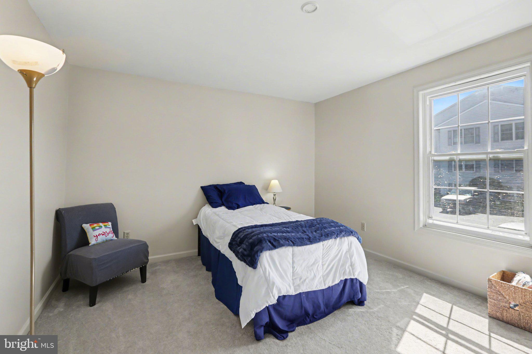 PORTLAND COURT - Residential