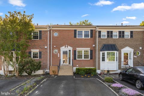 7201 LAKE COVE DRIVE ALEXANDRIA VA 22315