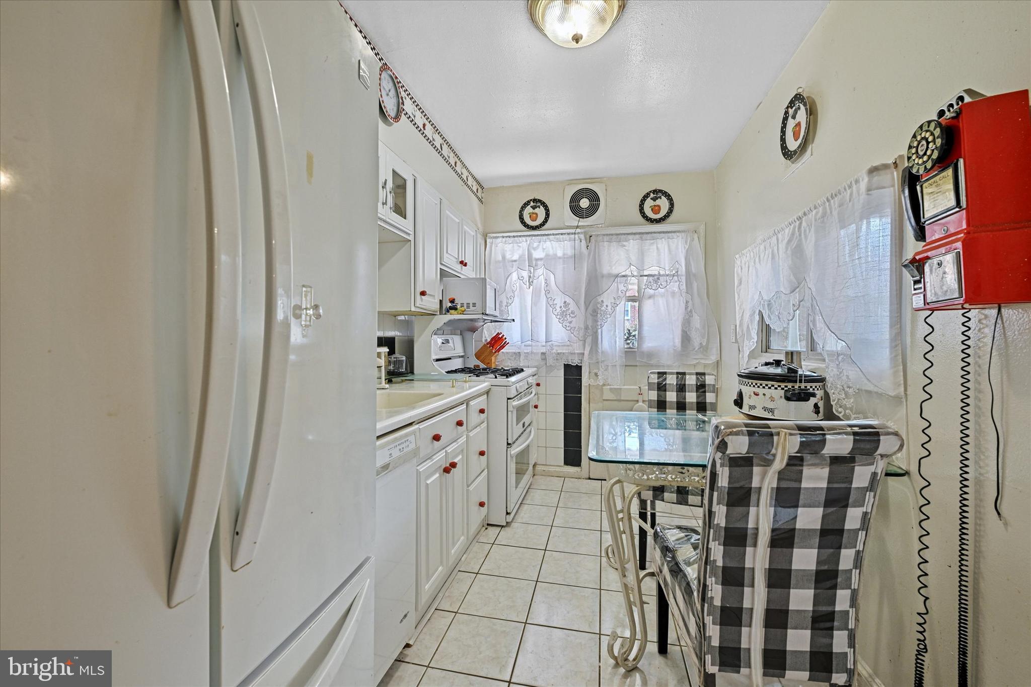 NORTHWOOD - Residential