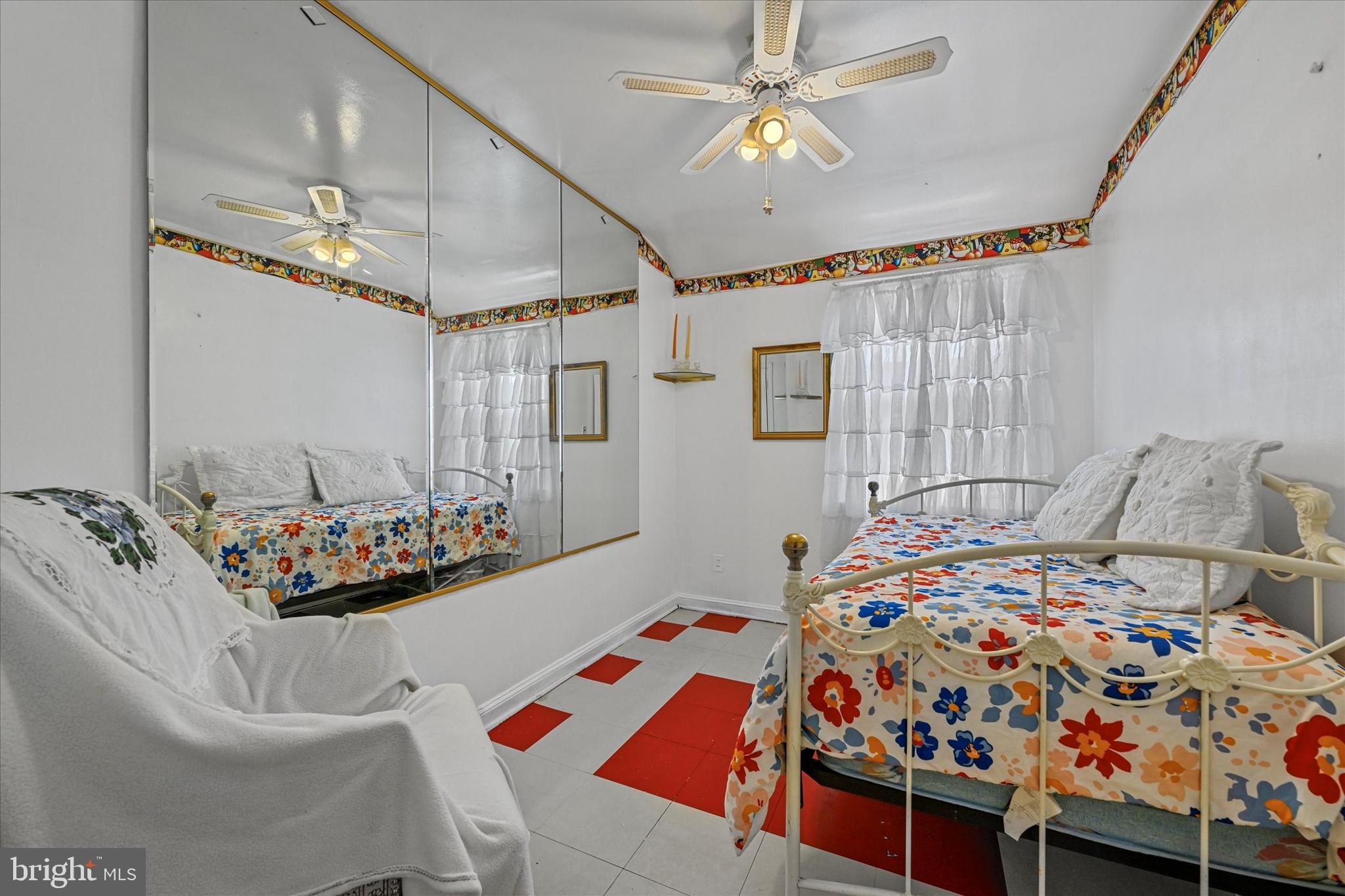 NORTHWOOD - Residential