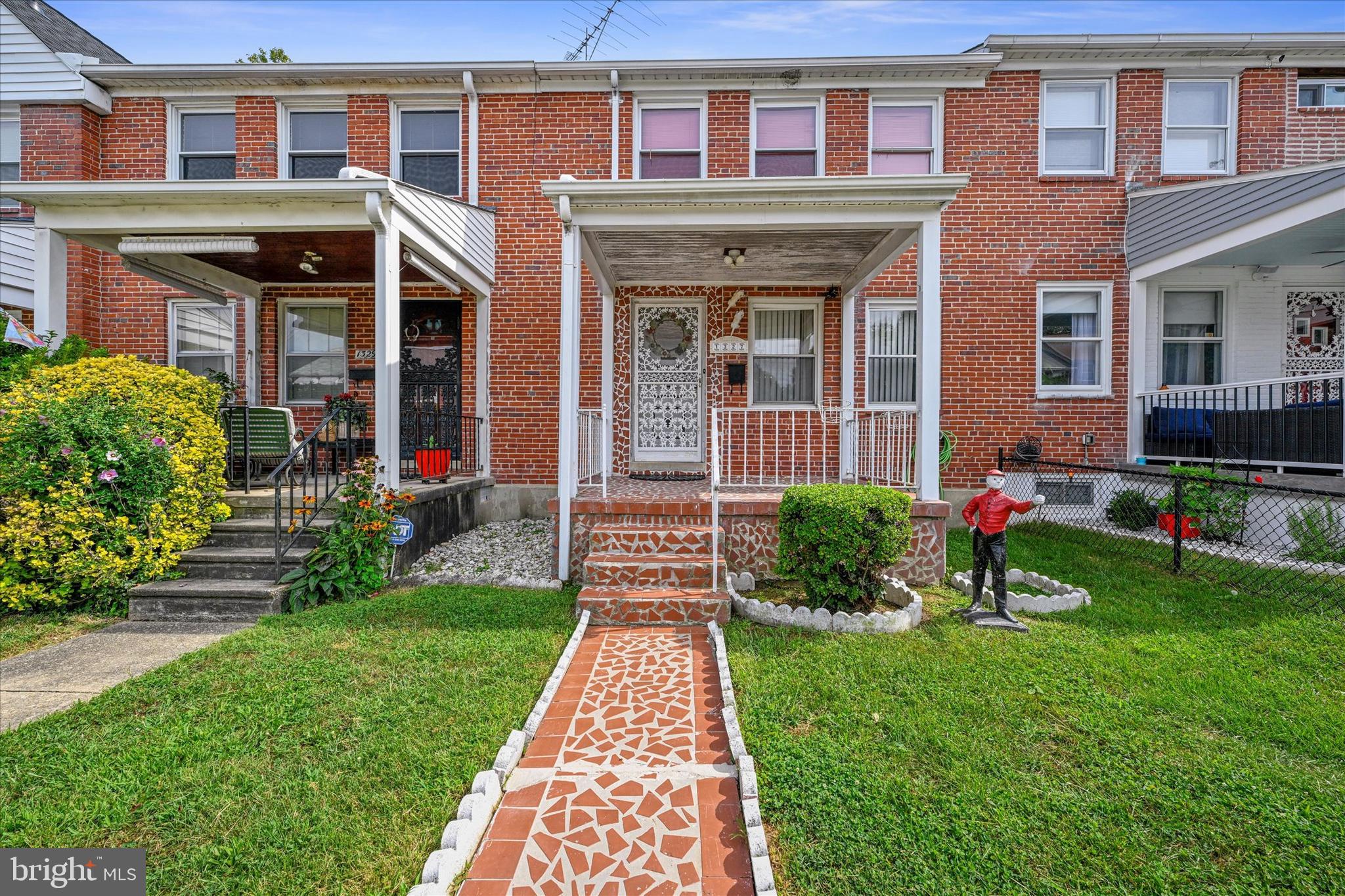 NORTHWOOD - Residential