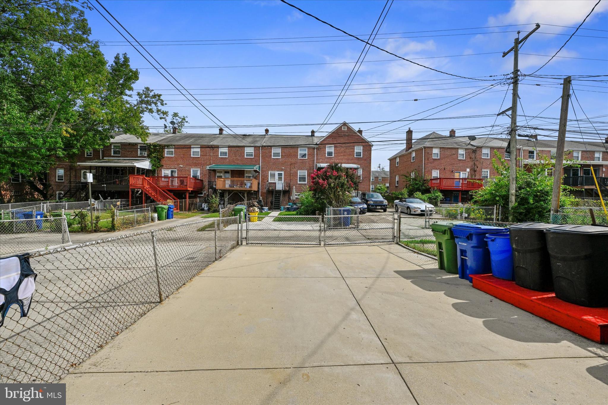 NORTHWOOD - Residential