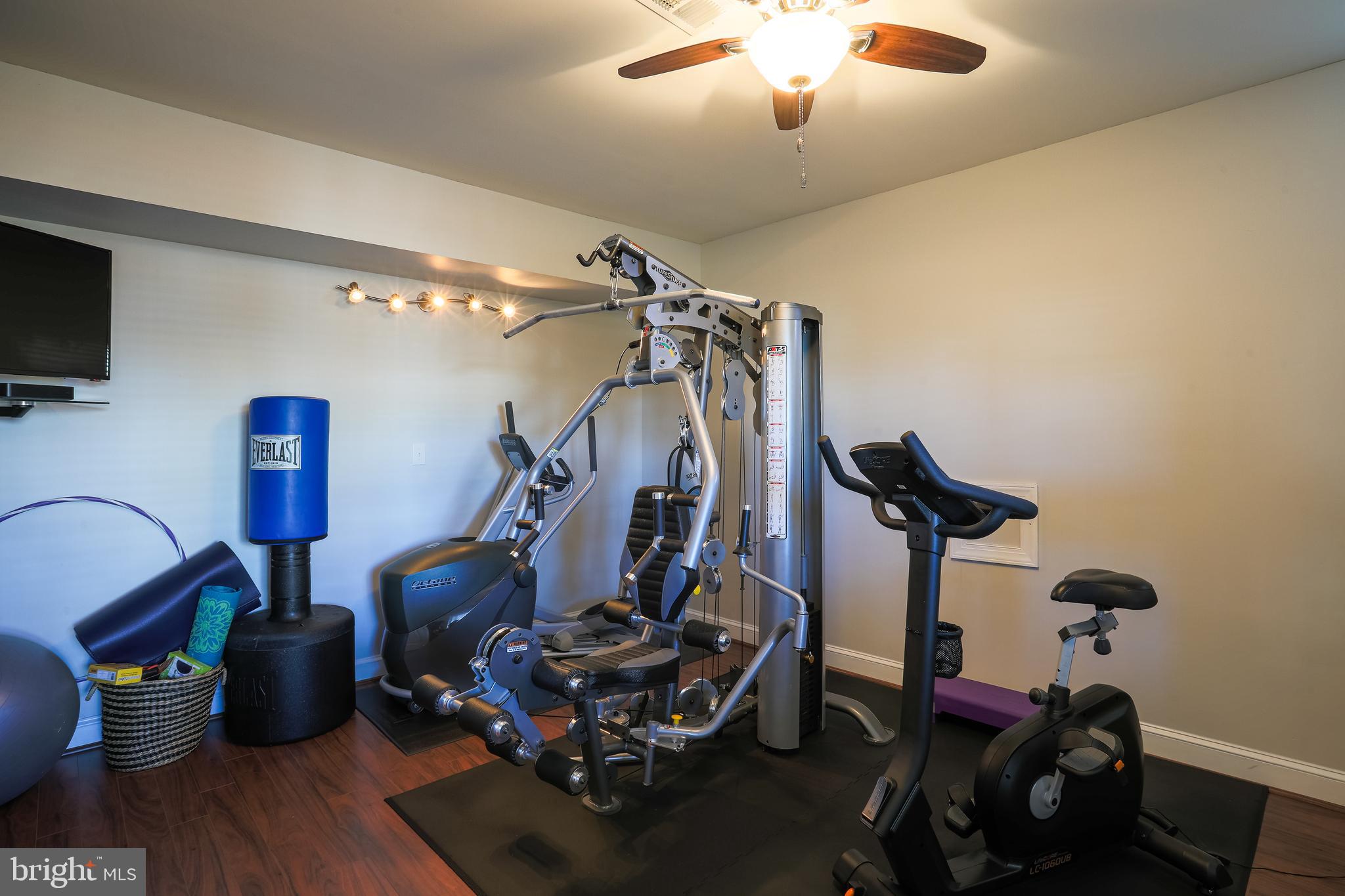 MONTJOY - Residential