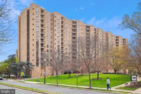 MLS: VAAR2057468