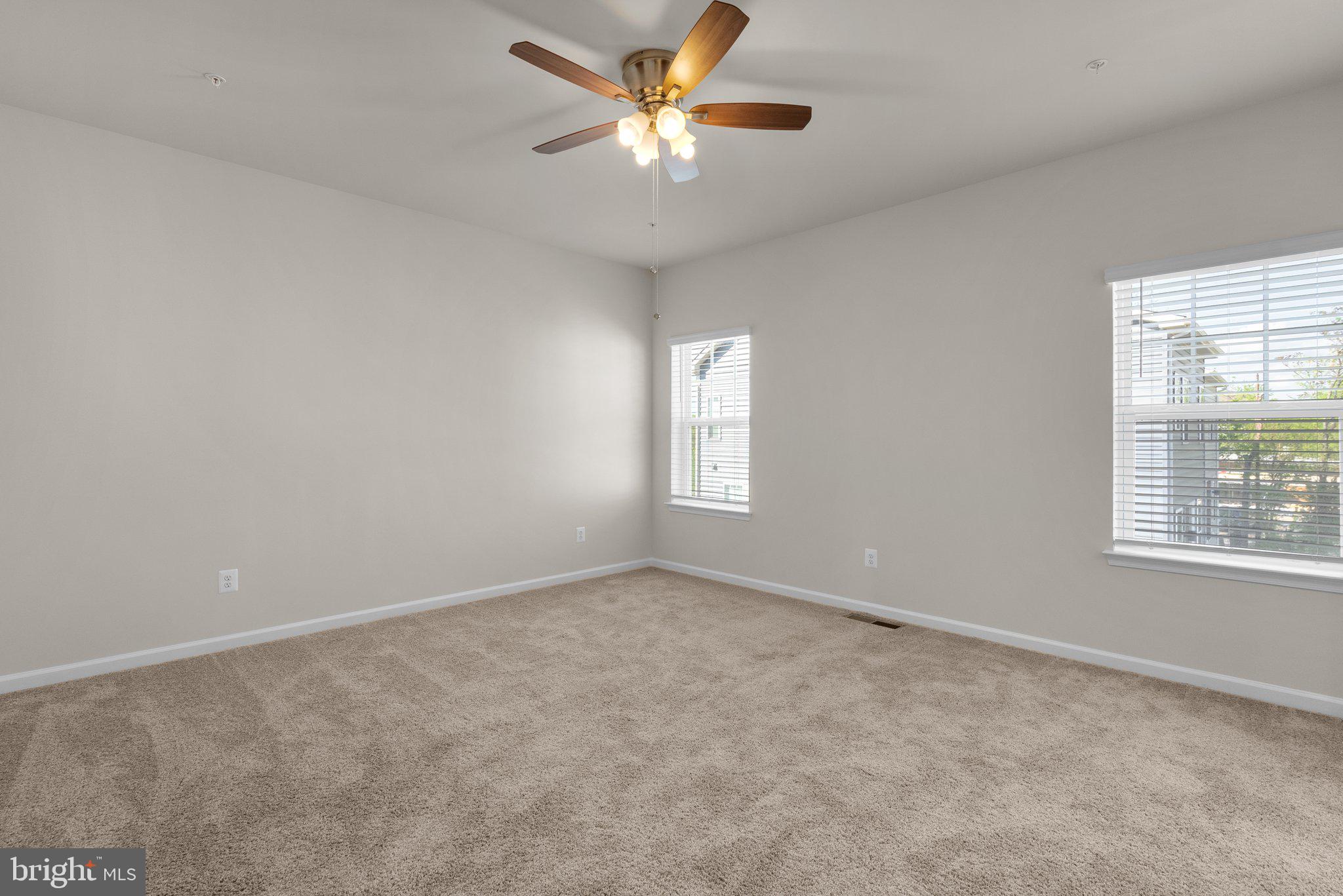 RESERVE AT DAMASCUS - Residential Lease