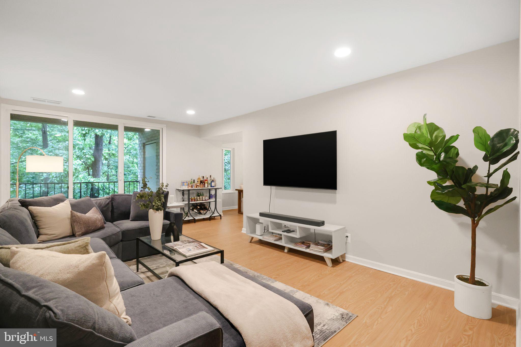 5041 7TH ROAD S 102