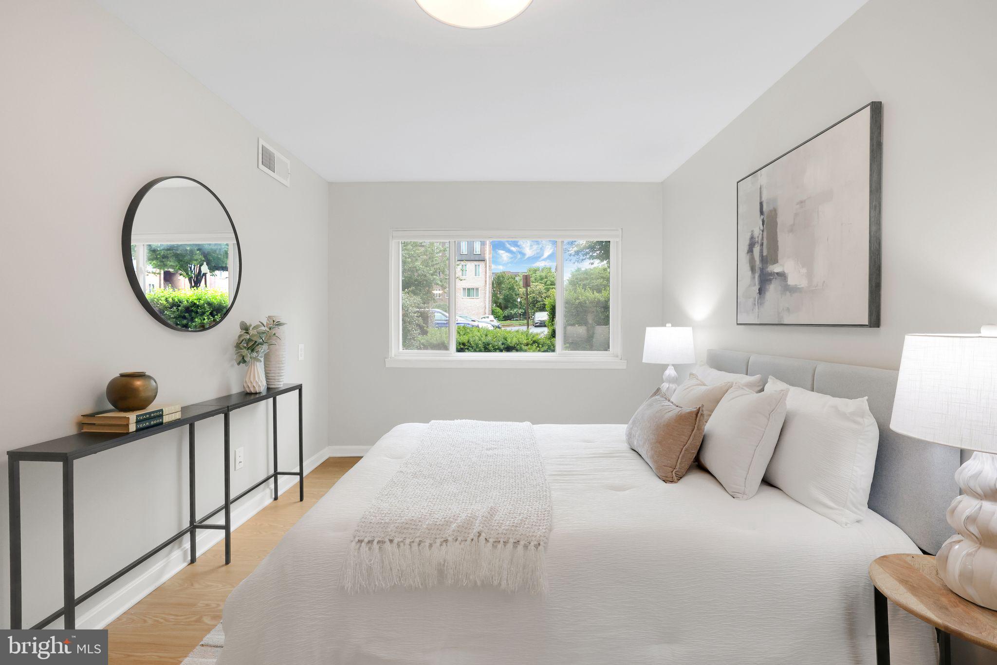 ARLINGTON - Residential