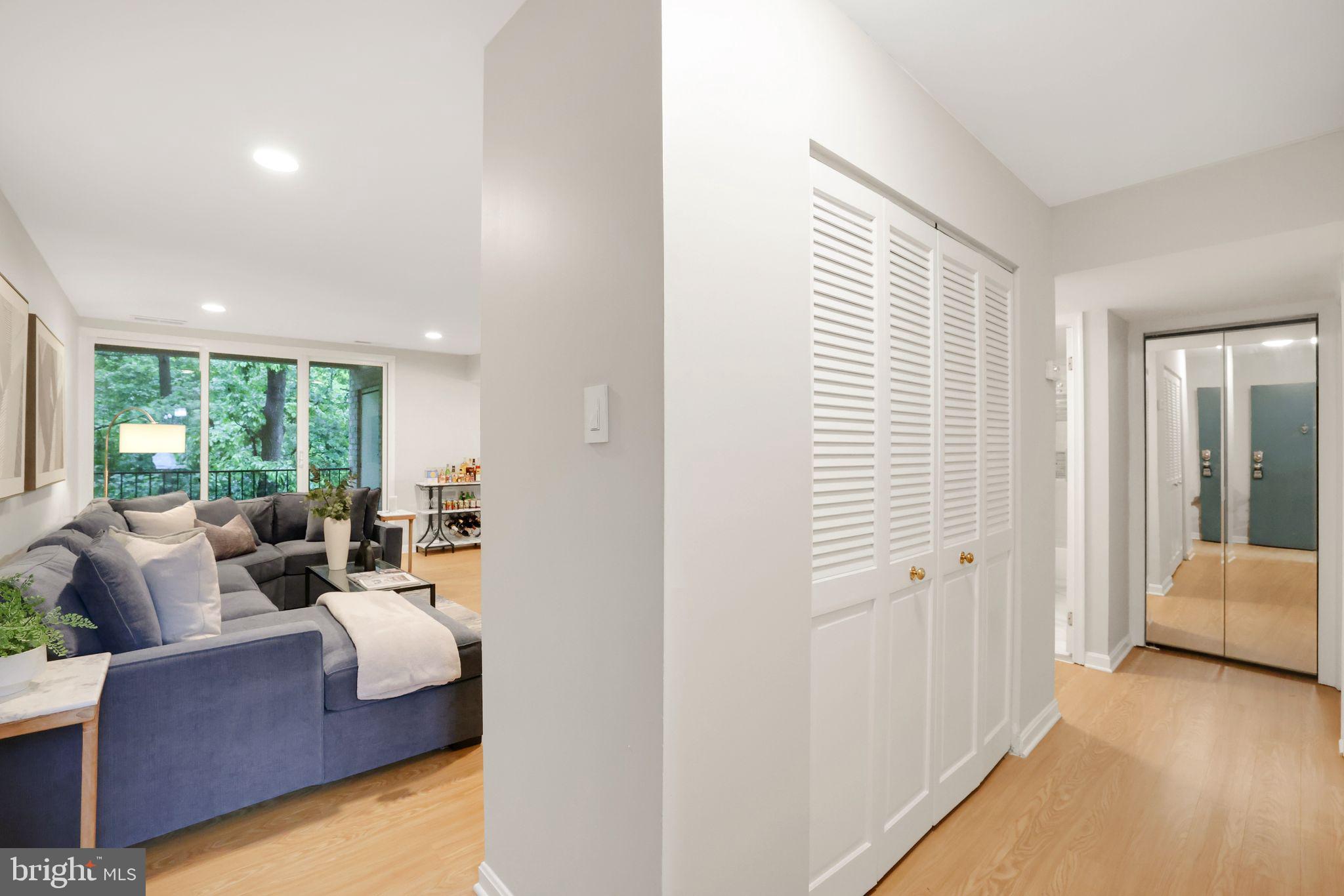 ARLINGTON - Residential