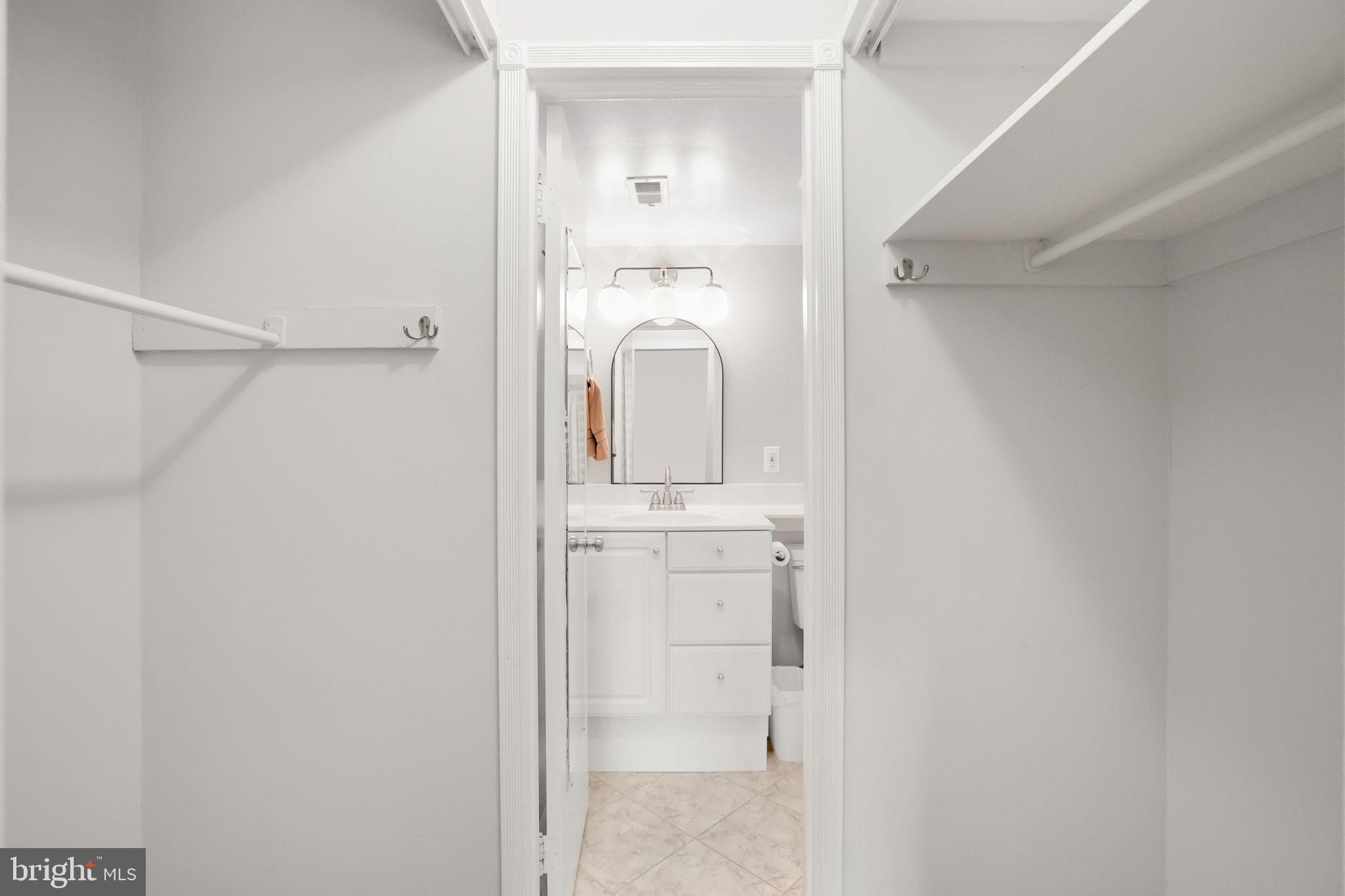 ARLINGTON - Residential