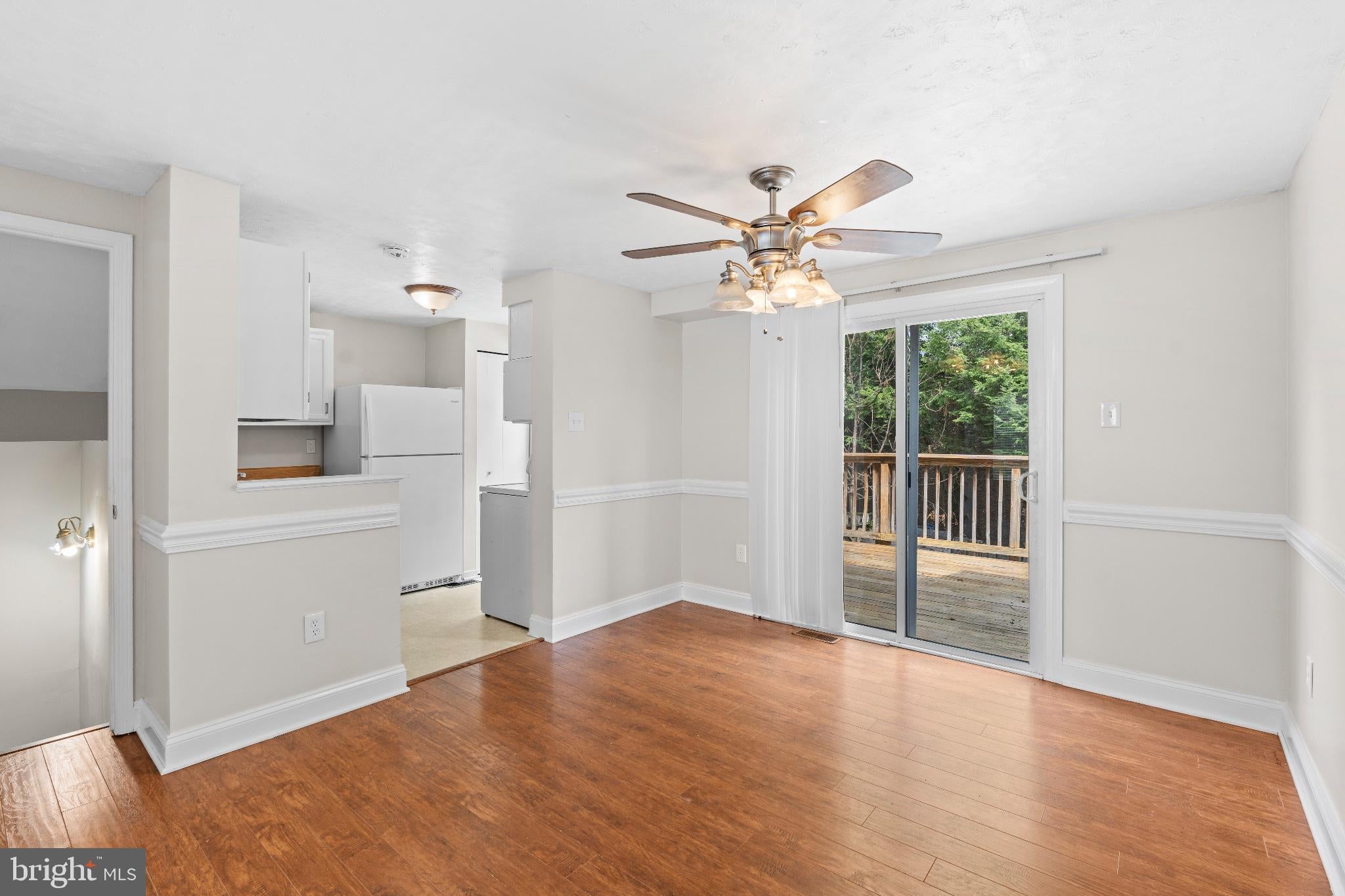 127 SPLIT OAK STREET