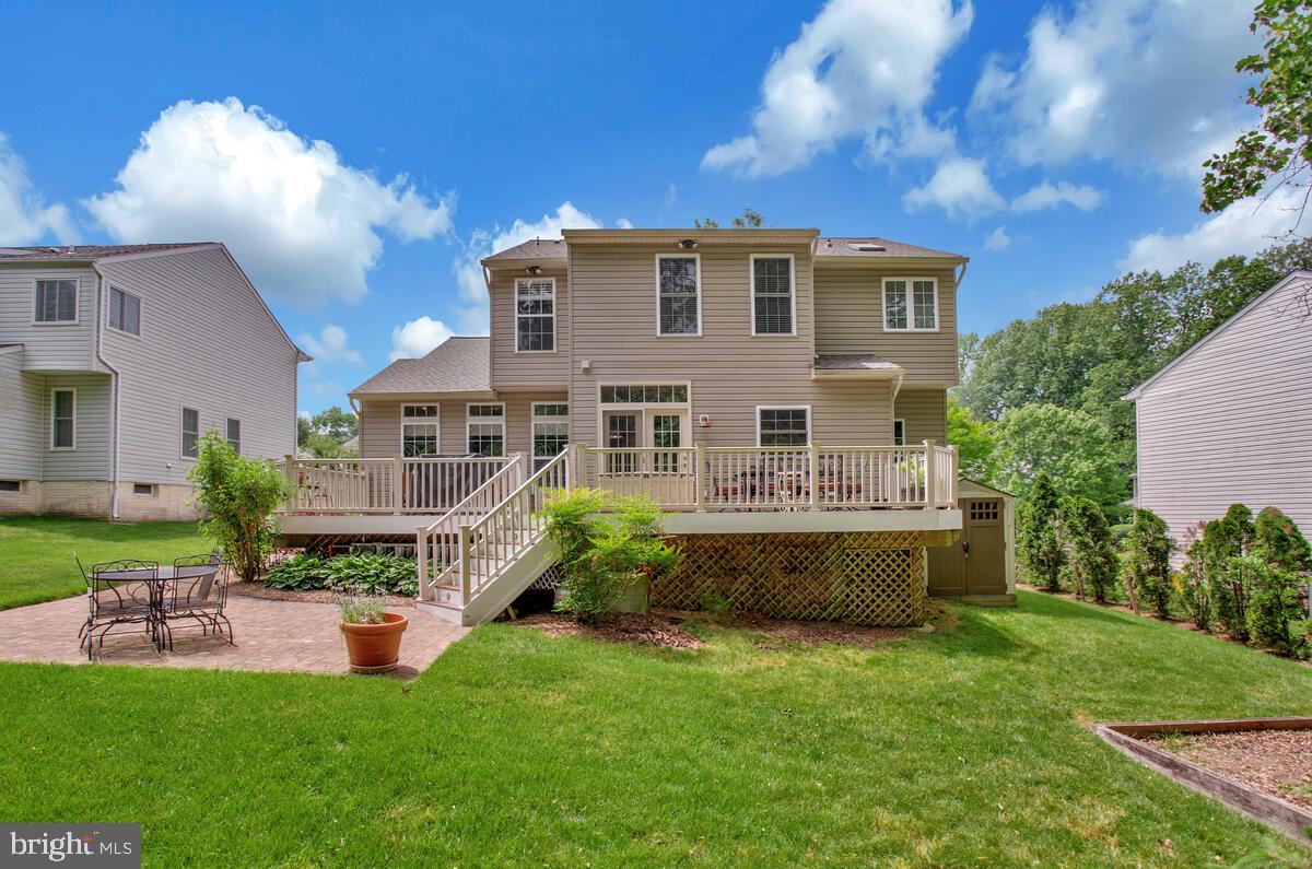 BAY WATCH ESTATES - Residential