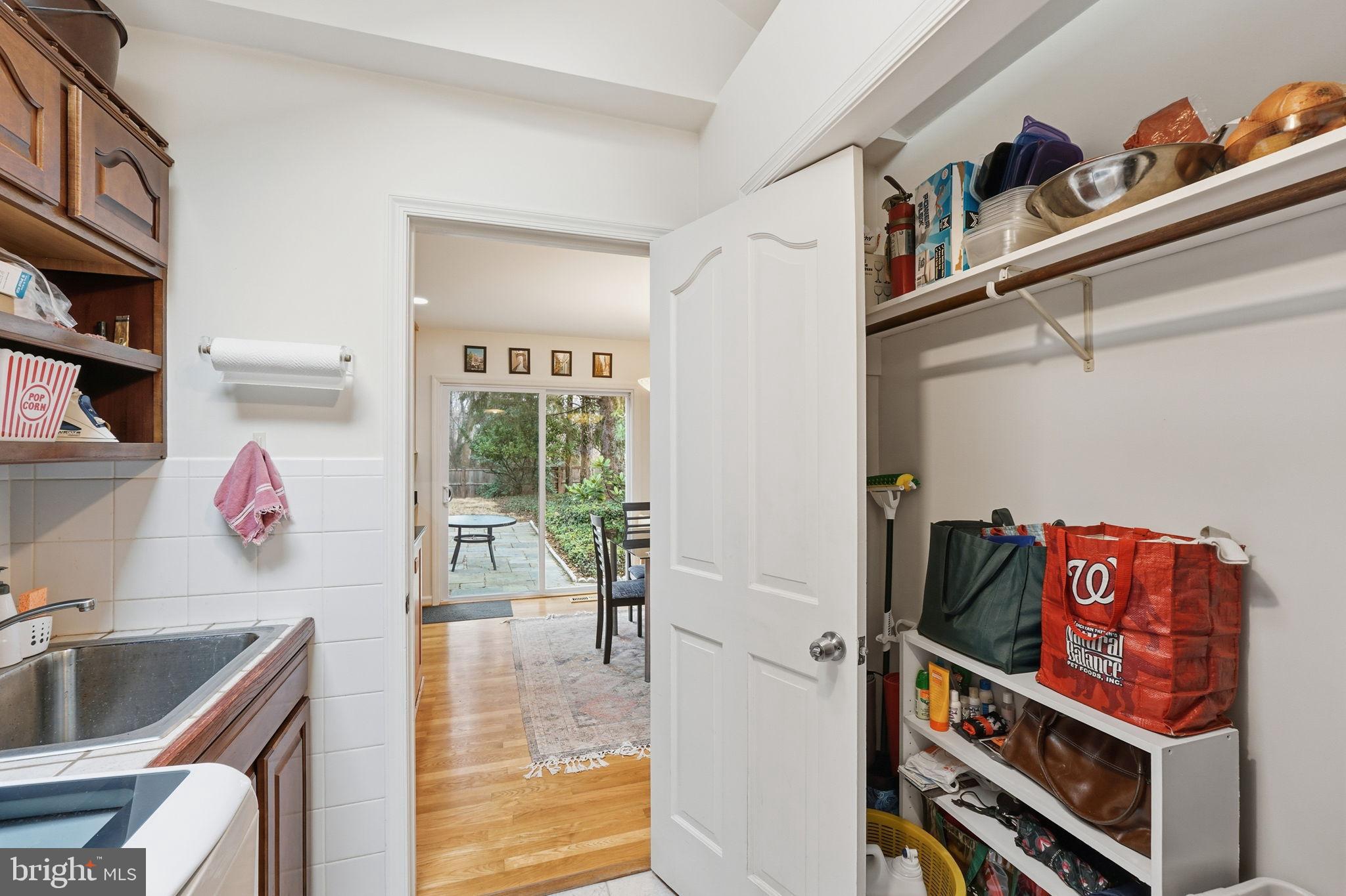 MARY KNOLLS - Residential