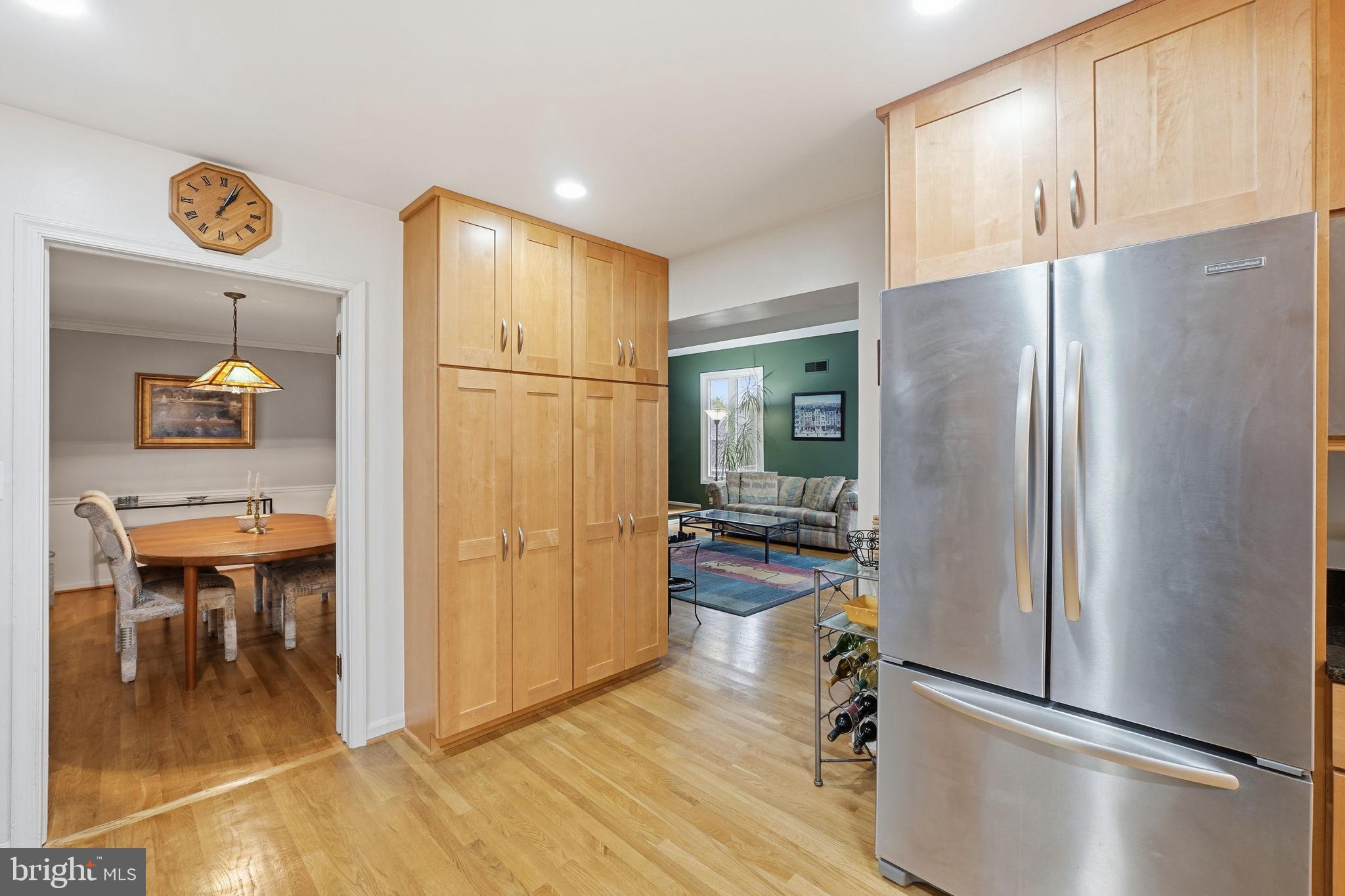 MARY KNOLLS - Residential