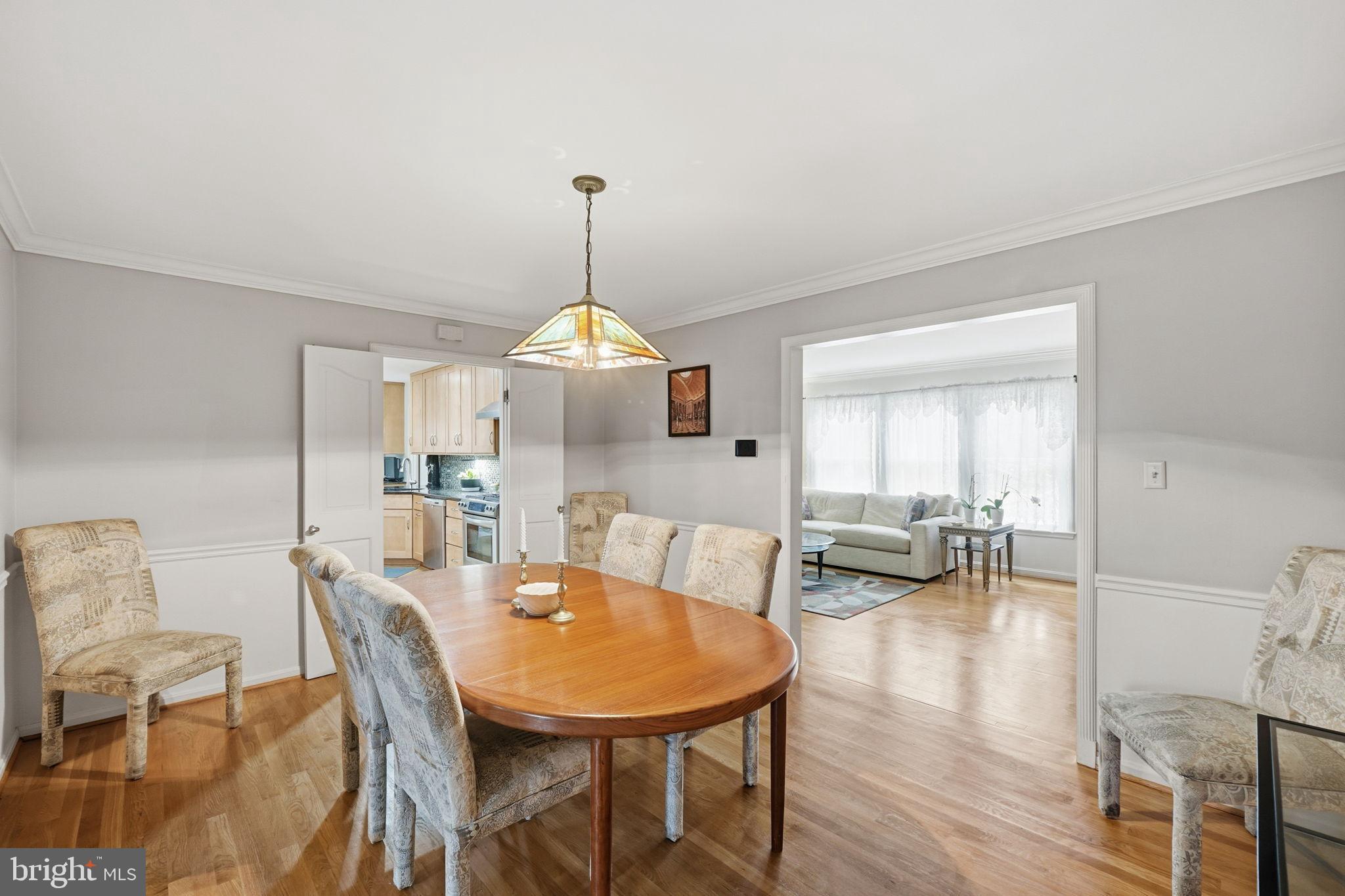 MARY KNOLLS - Residential