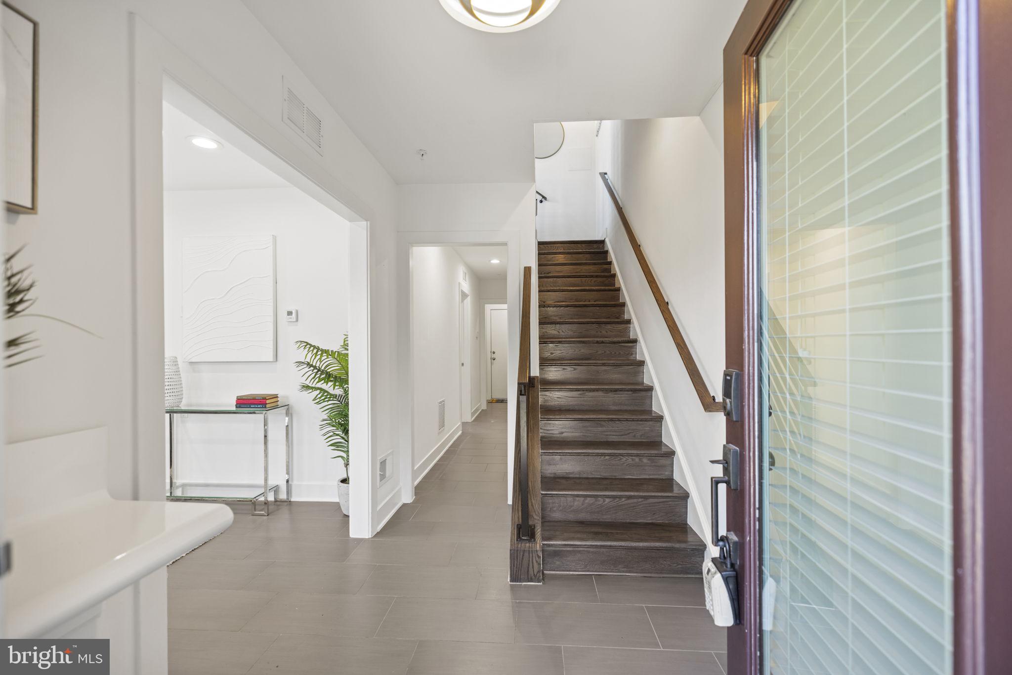 WESTSIDE AT SHADY GROVE METRO - Residential