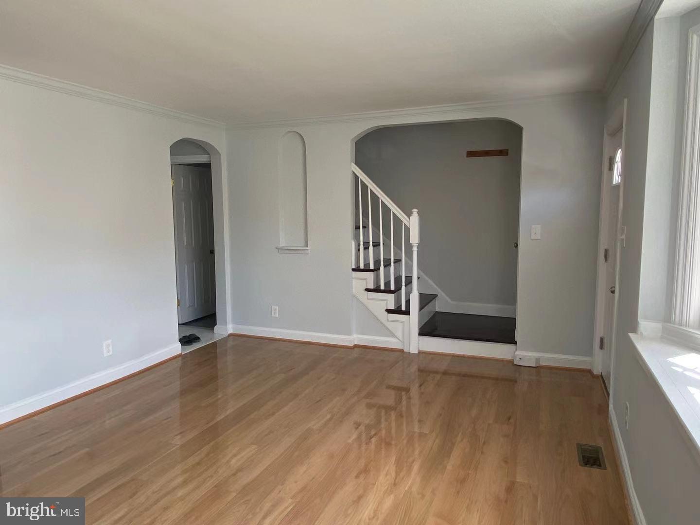 WEST HILLS - Residential