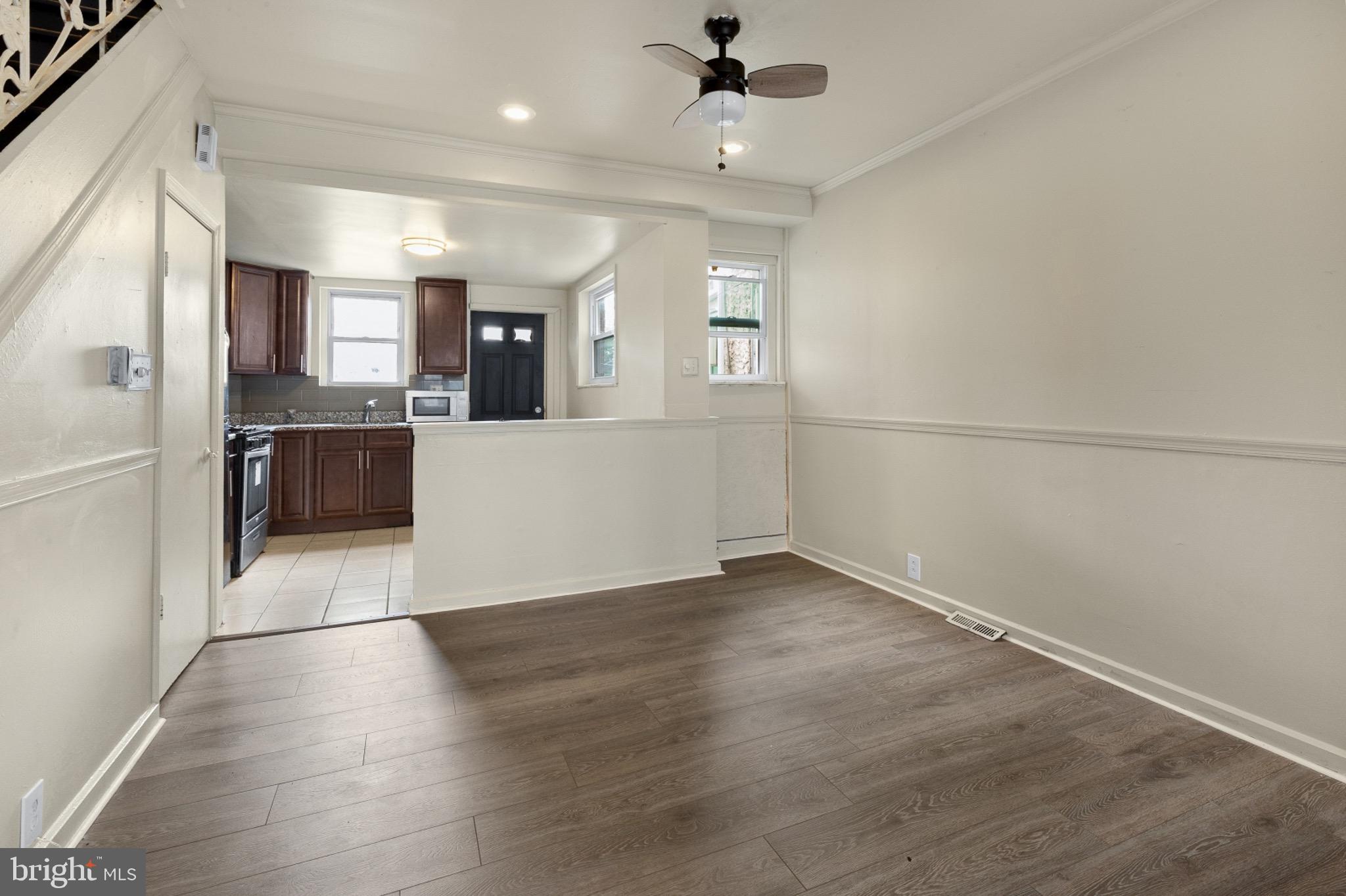 POINT BREEZE - Residential