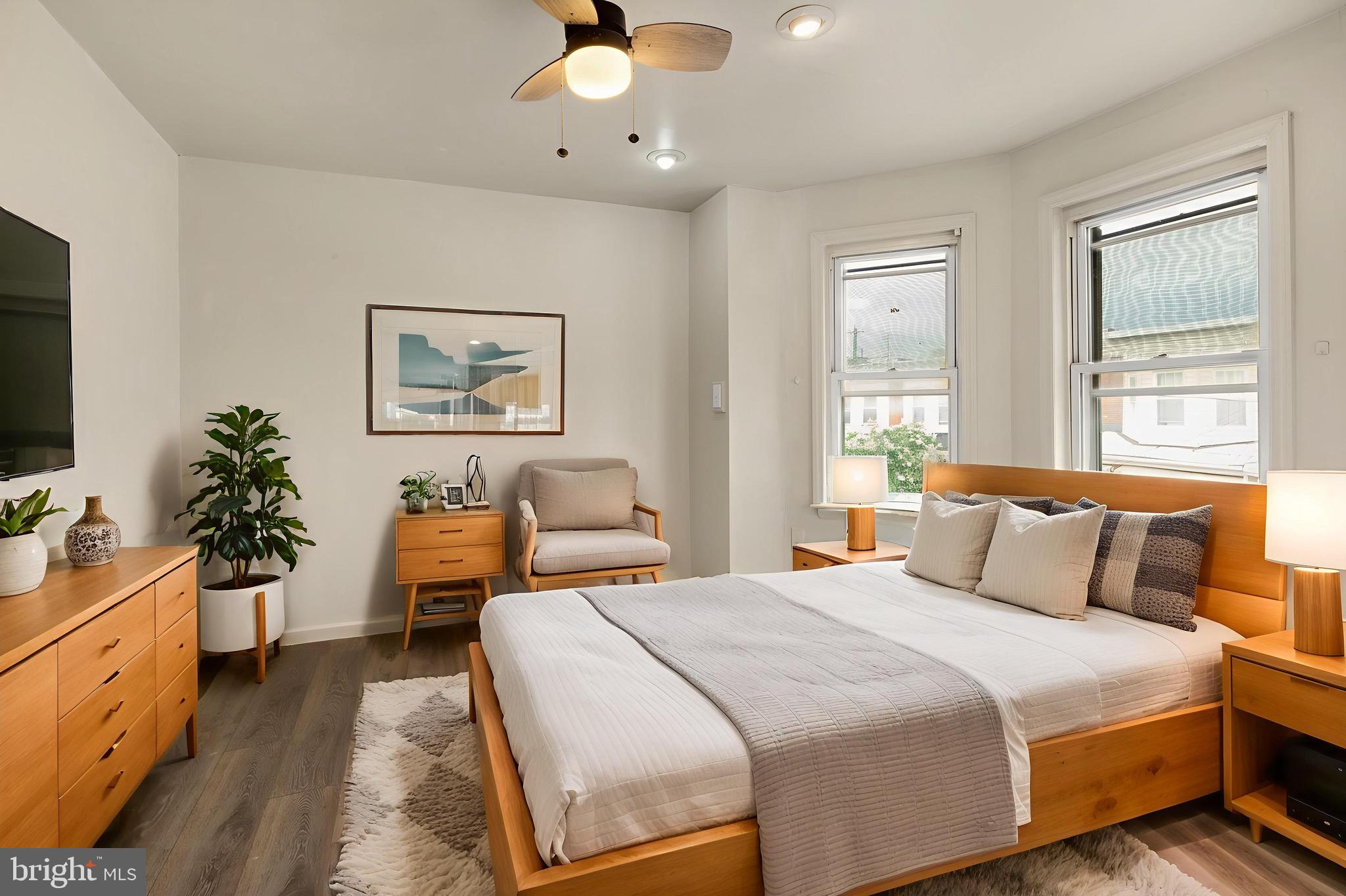 POINT BREEZE - Residential