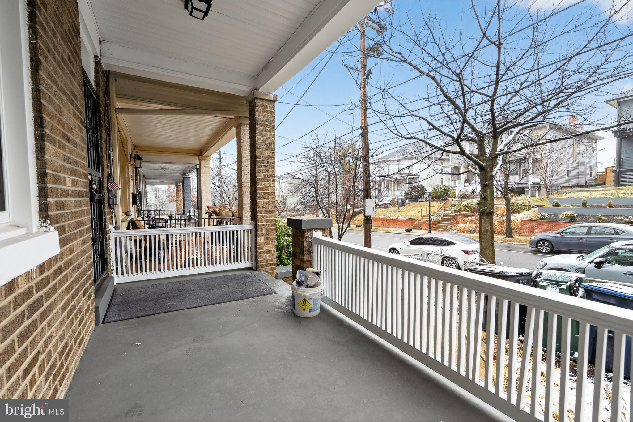 828 ALLISON STREET NW