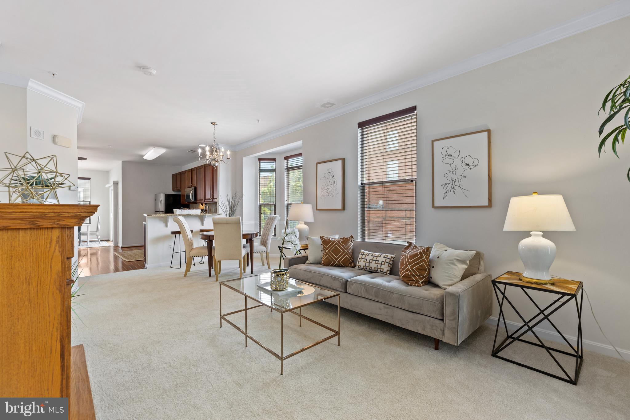 ALBEMARLE SQUARE - Residential