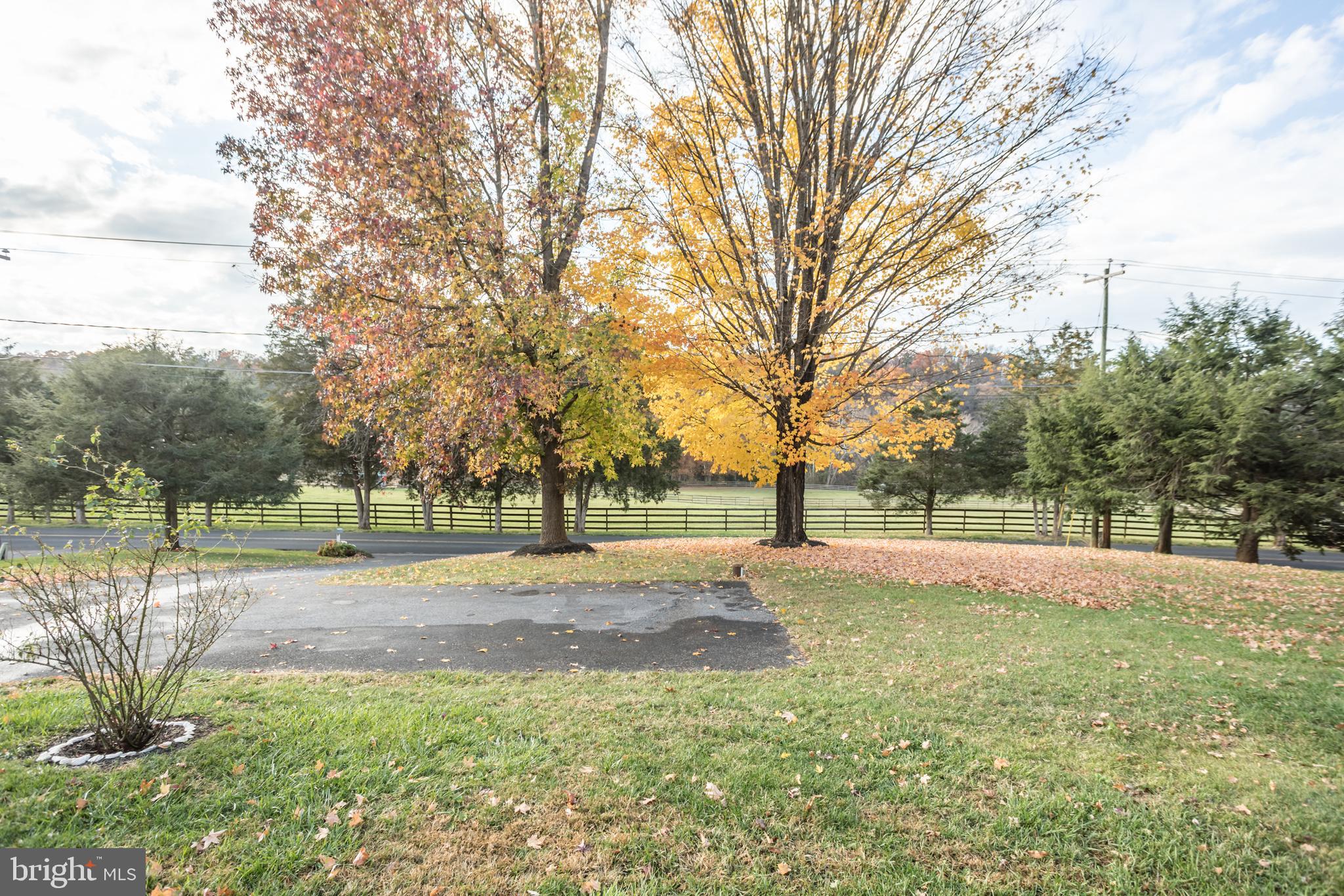ASPEN HILL FARMS - Residential