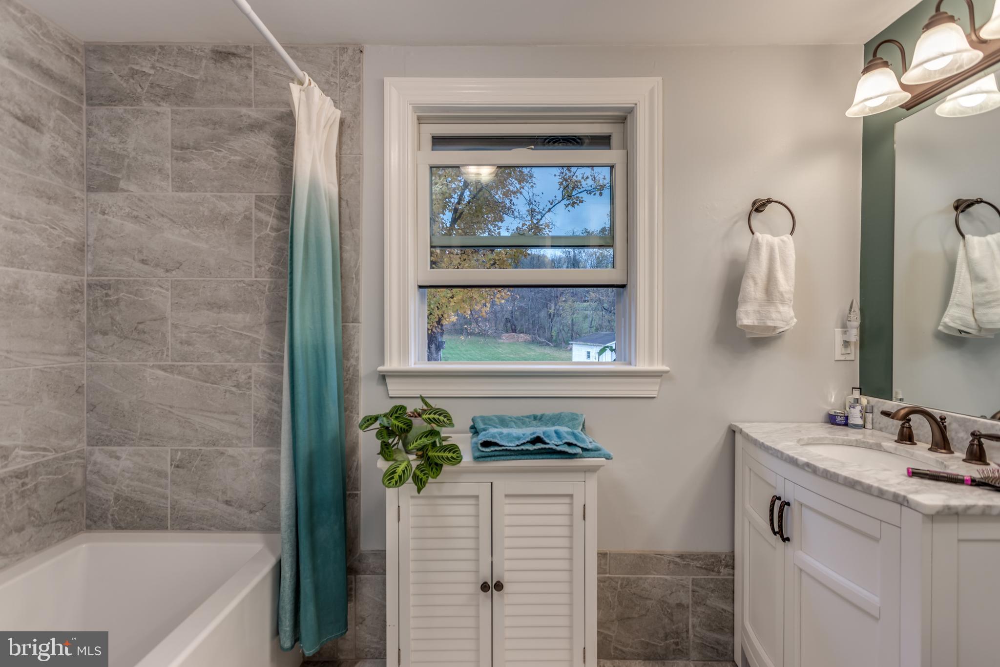 ASPEN HILL FARMS - Residential