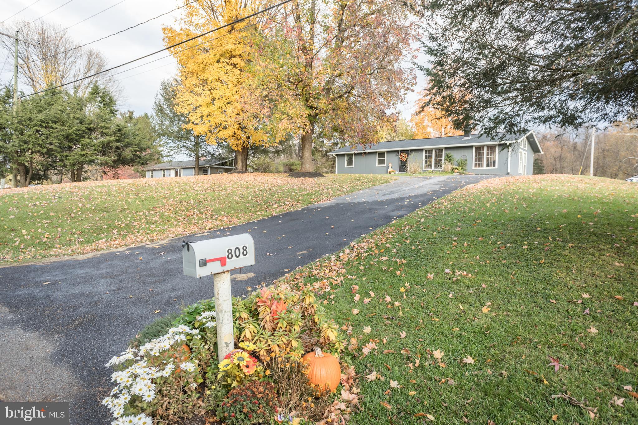ASPEN HILL FARMS - Residential