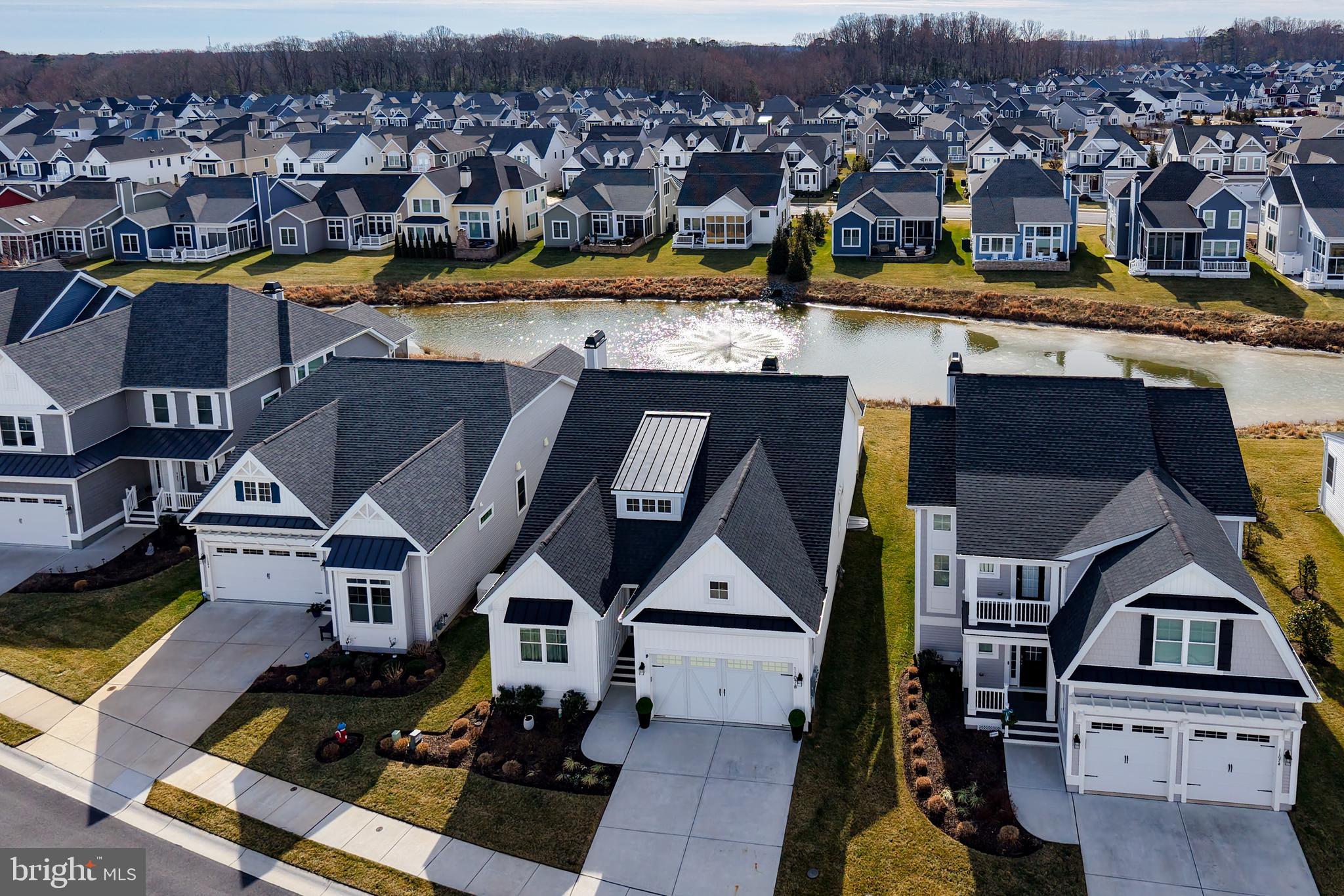 GOVERNORS - Residential