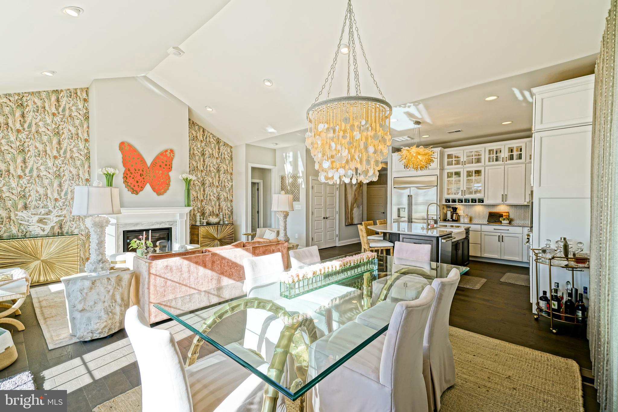 GOVERNORS - Residential