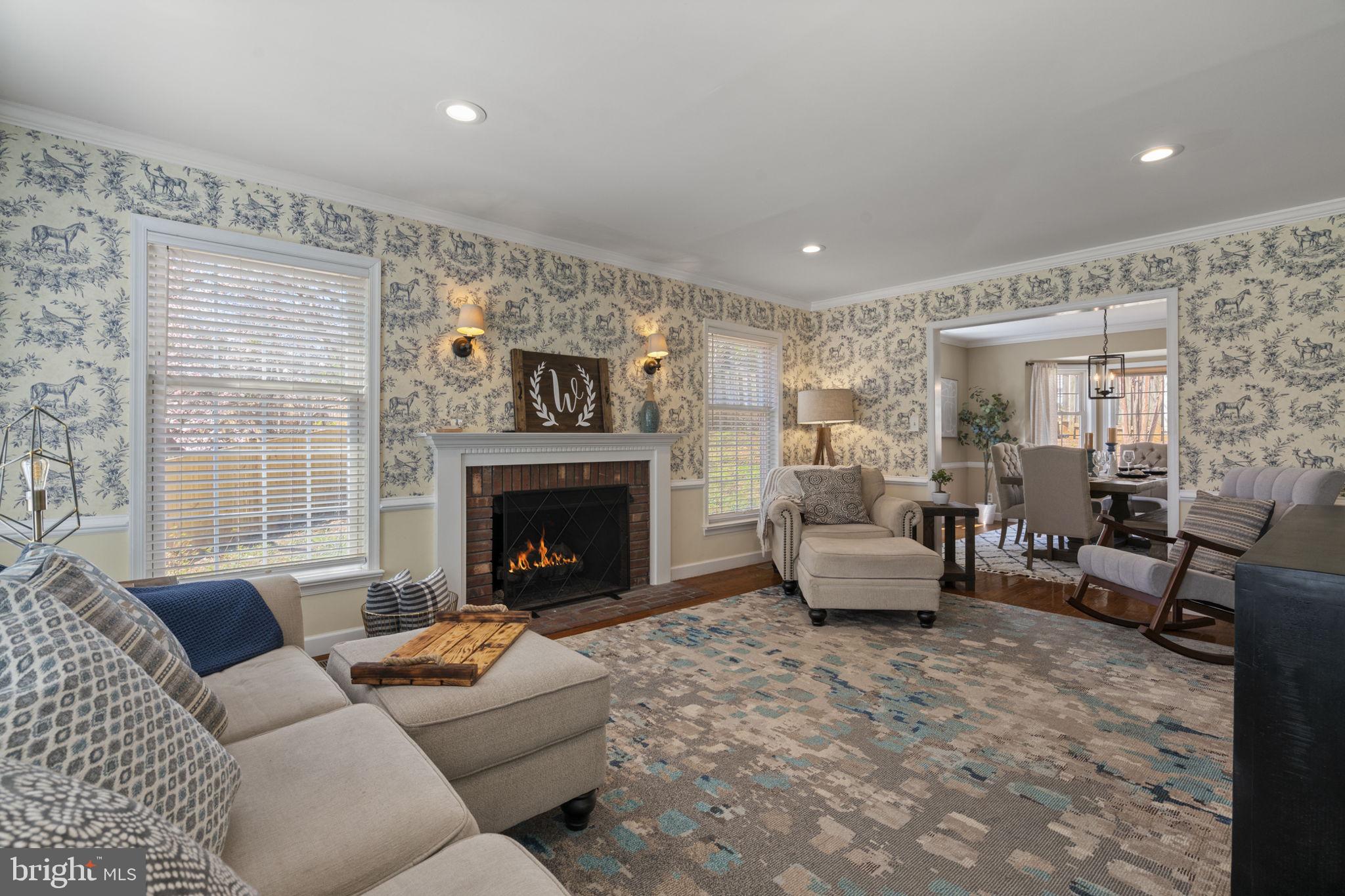 MONTCLAIR - Residential