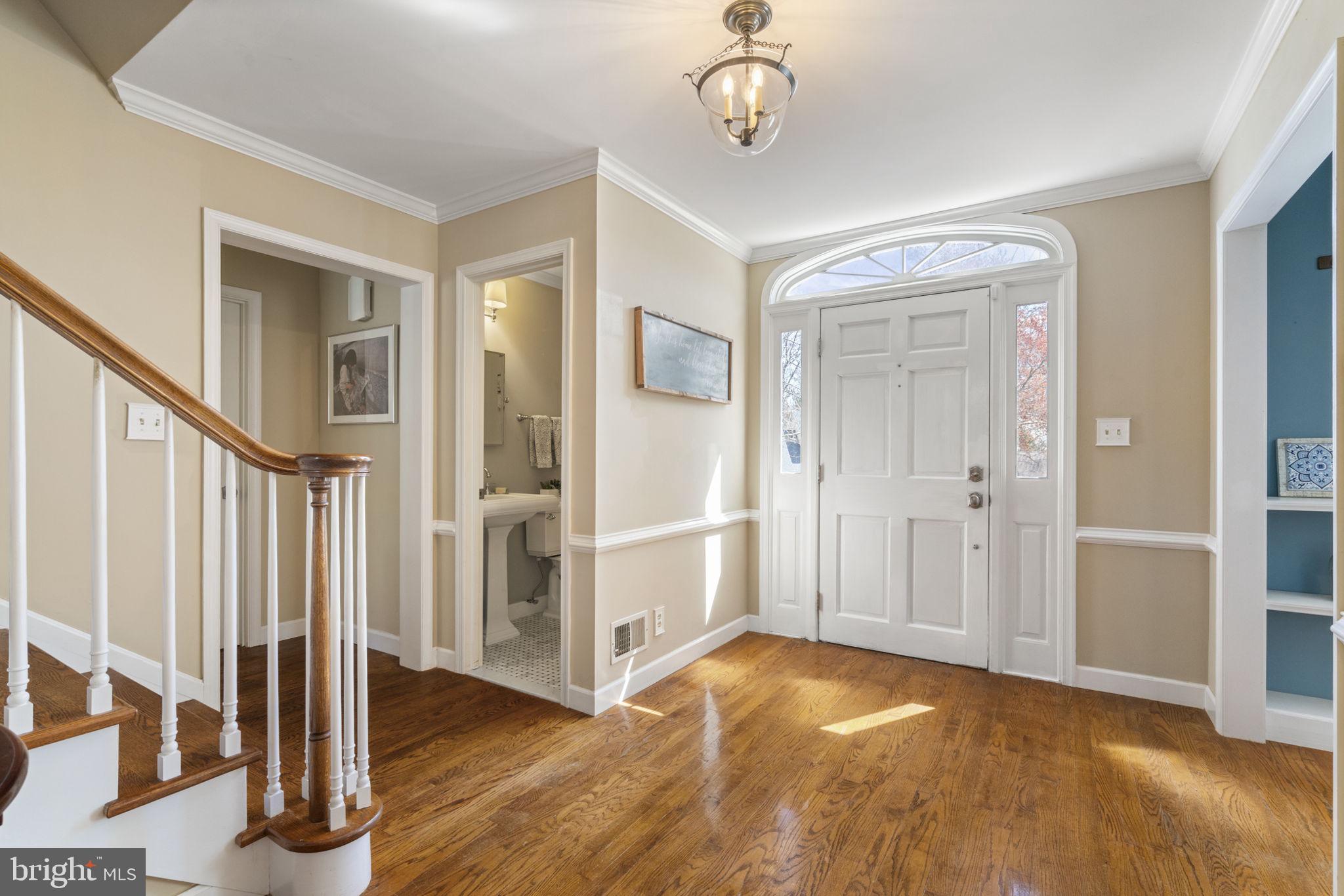 MONTCLAIR - Residential