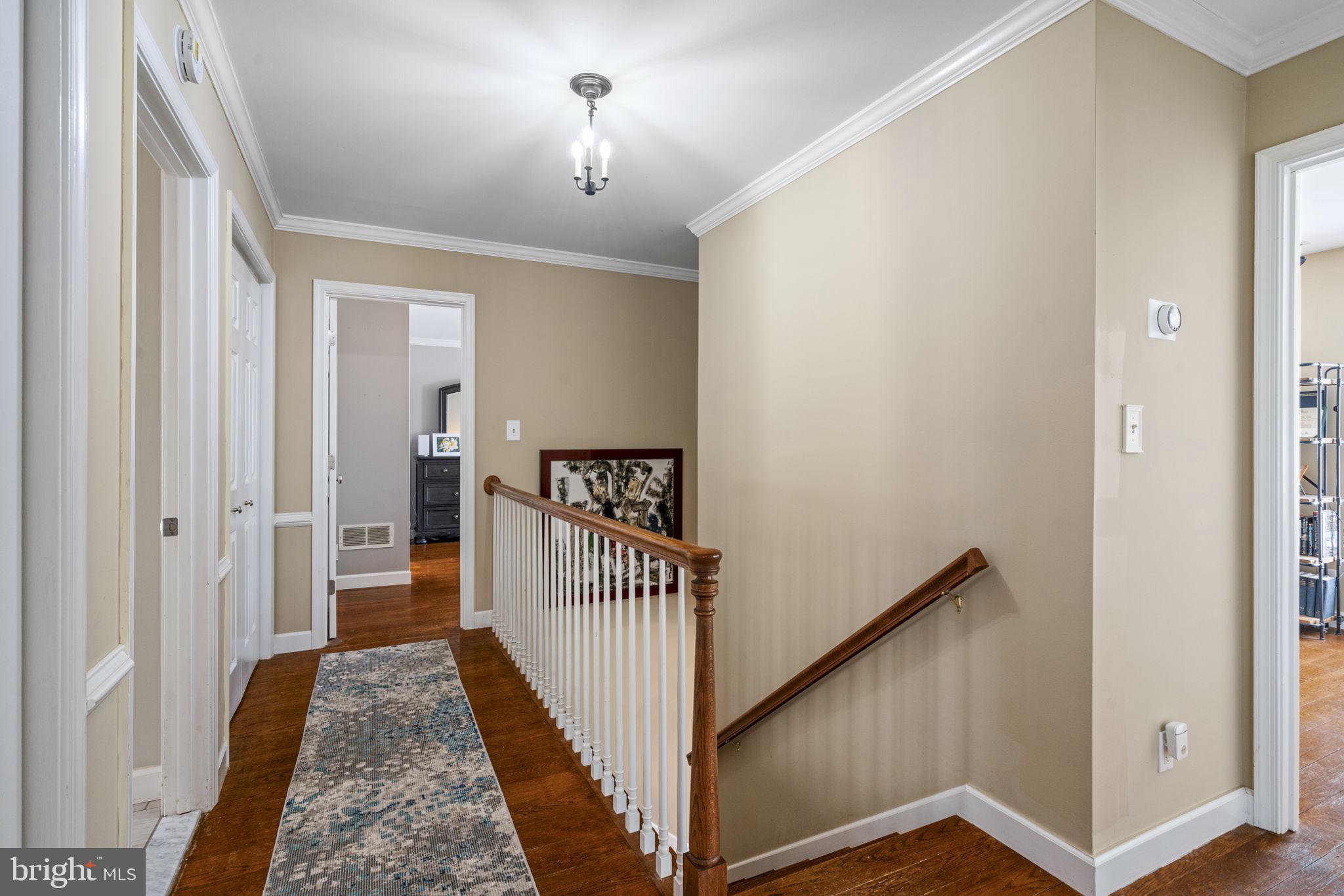 MONTCLAIR - Residential