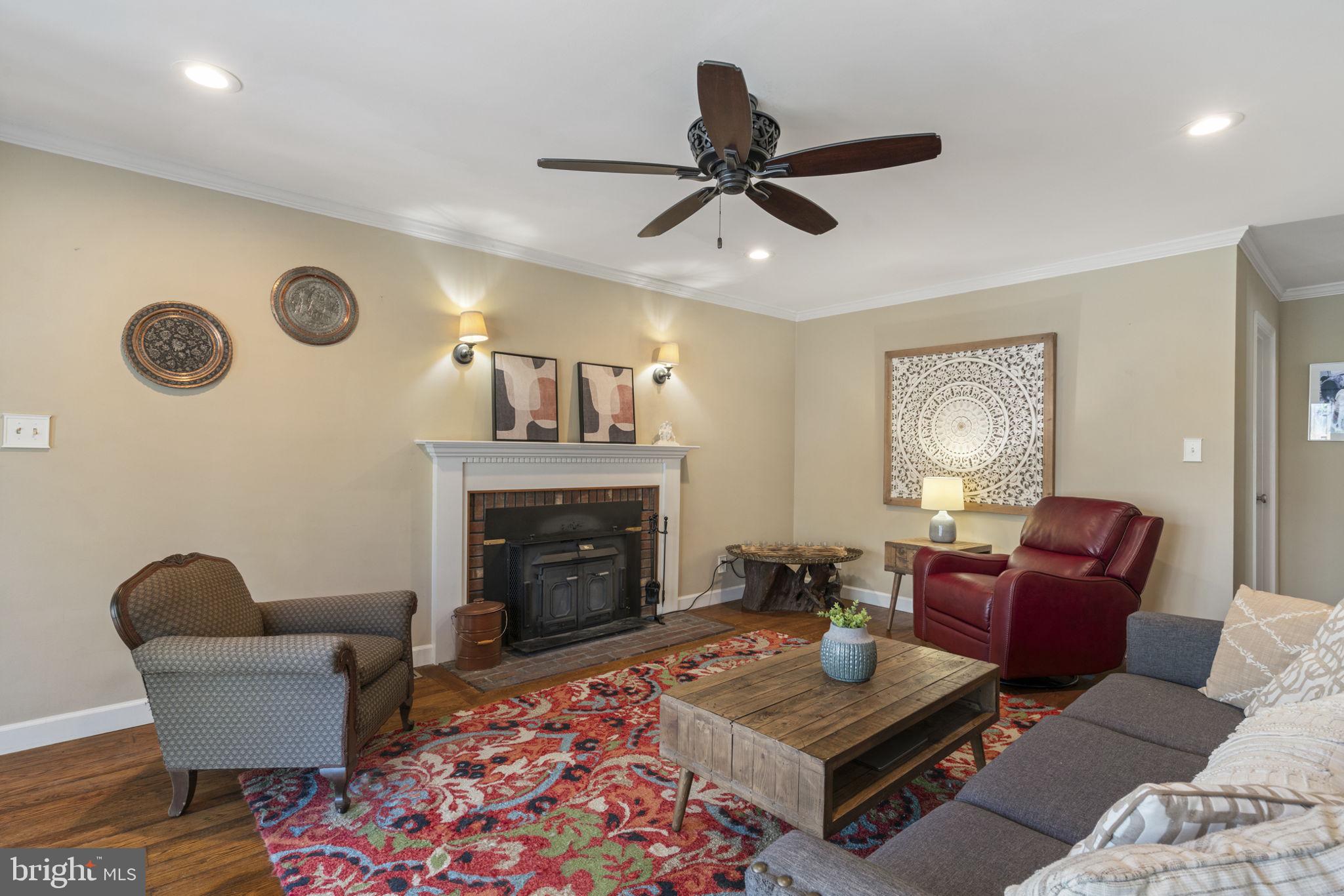 MONTCLAIR - Residential