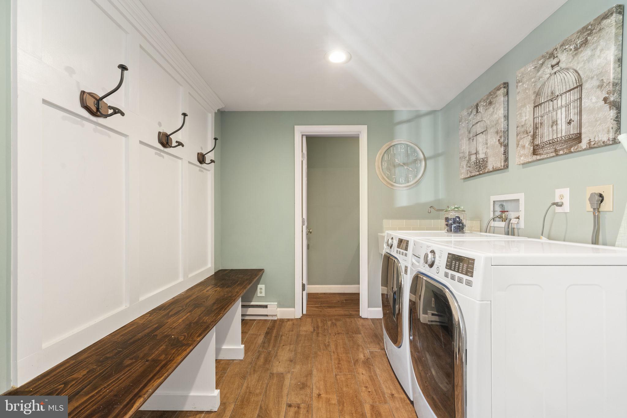 MONTCLAIR - Residential