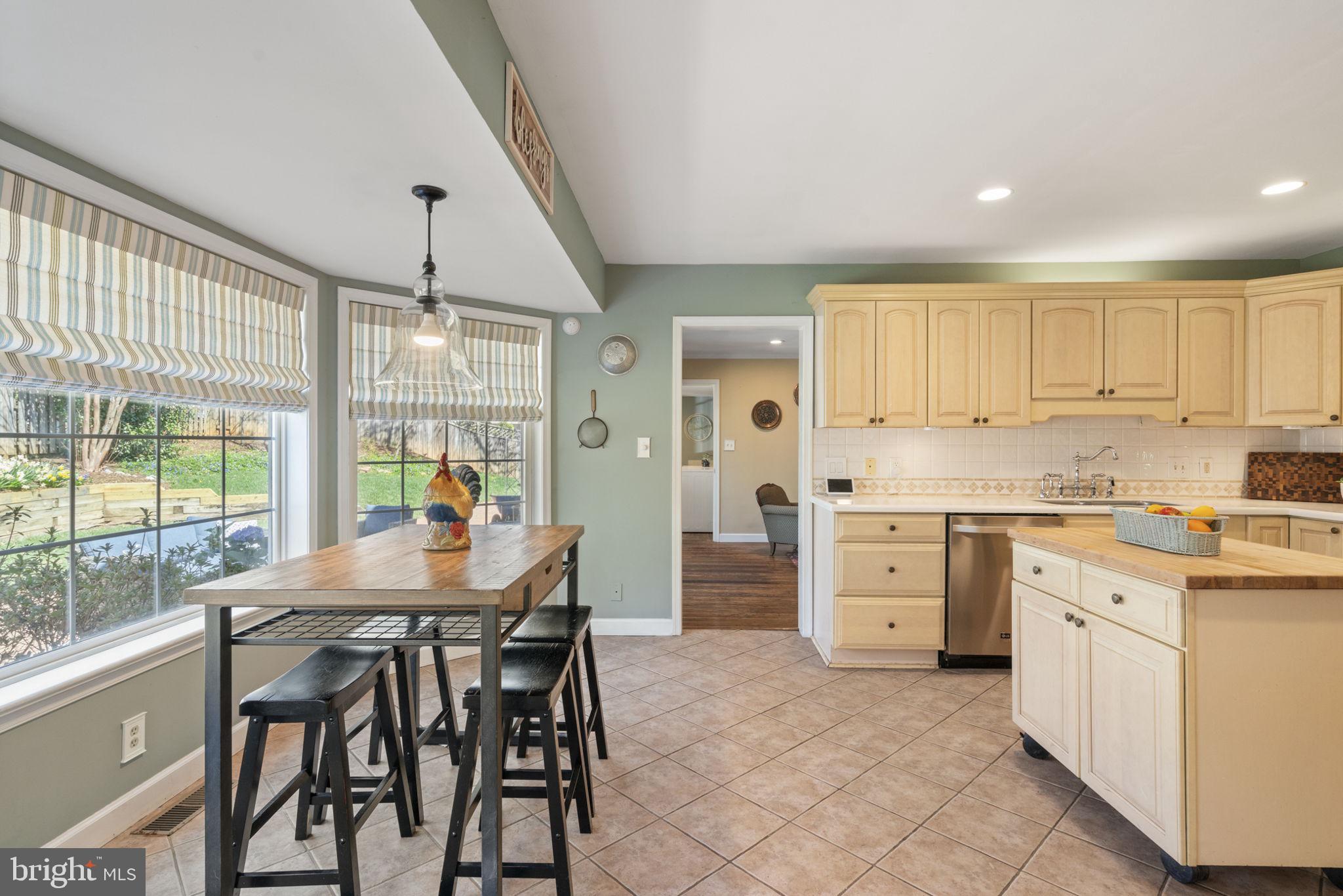 MONTCLAIR - Residential