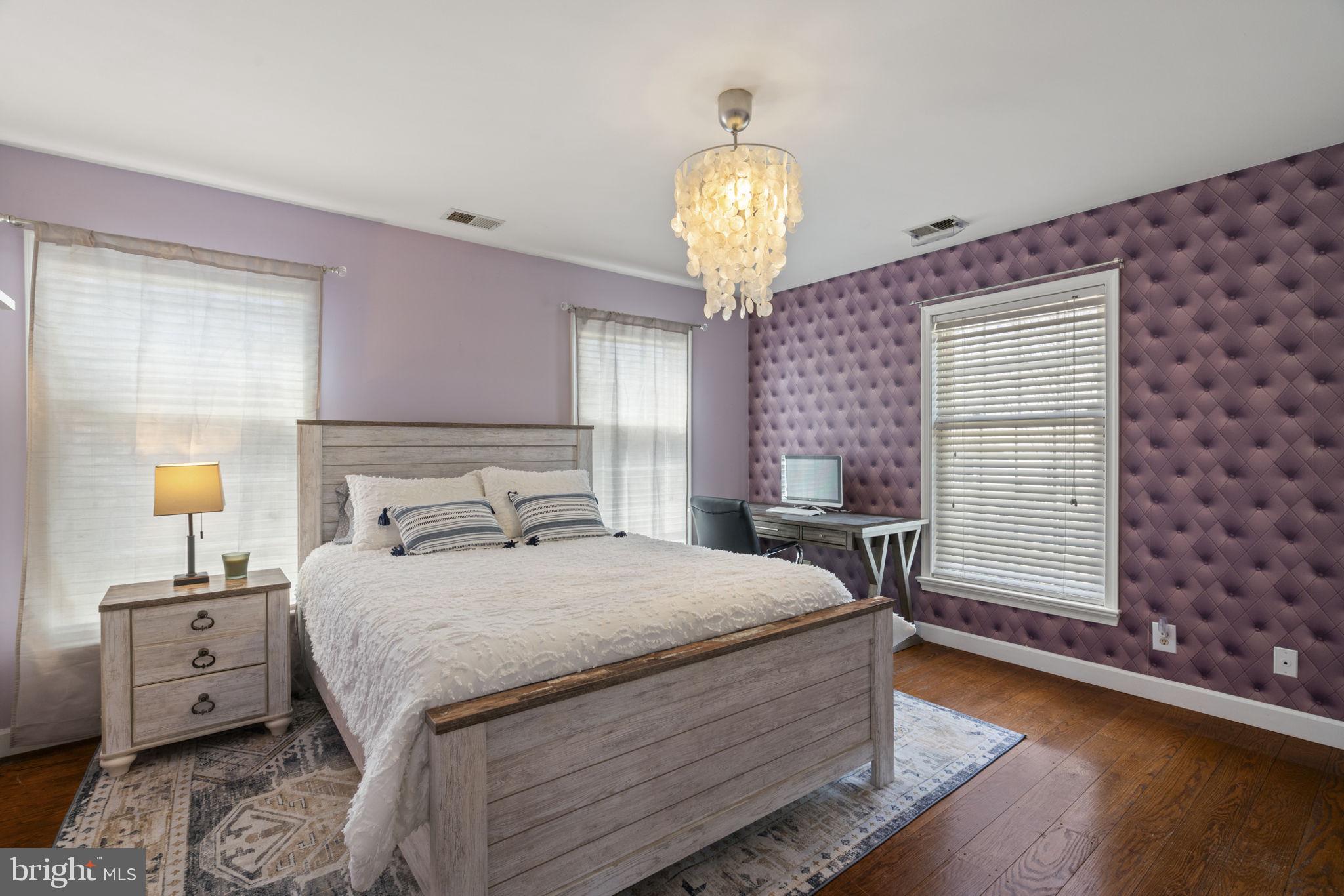 MONTCLAIR - Residential