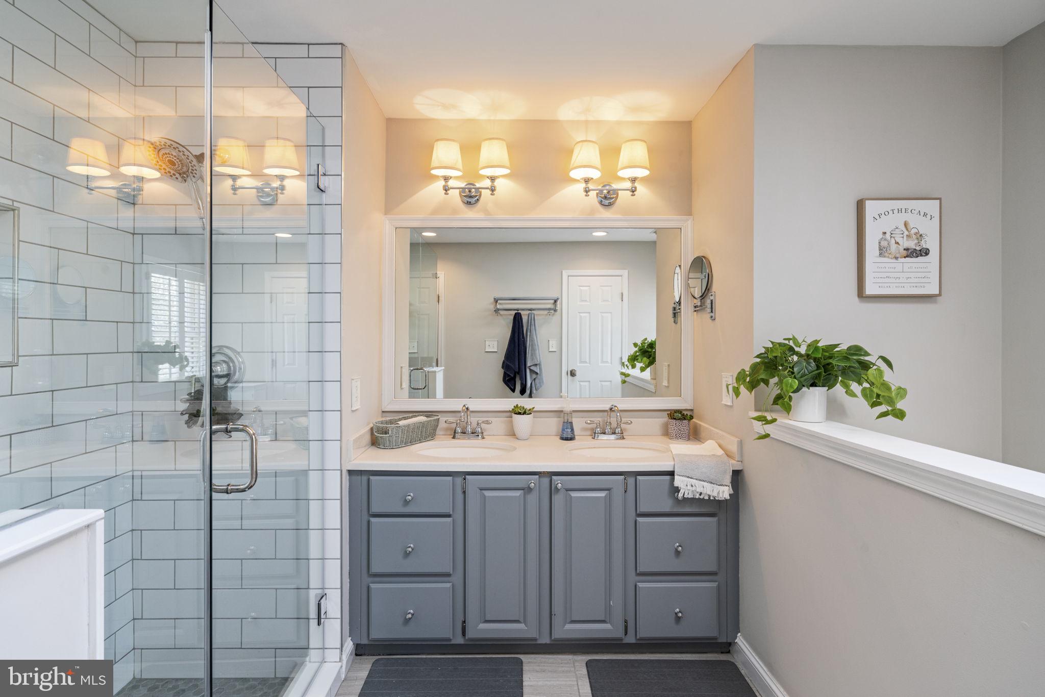 MONTCLAIR - Residential