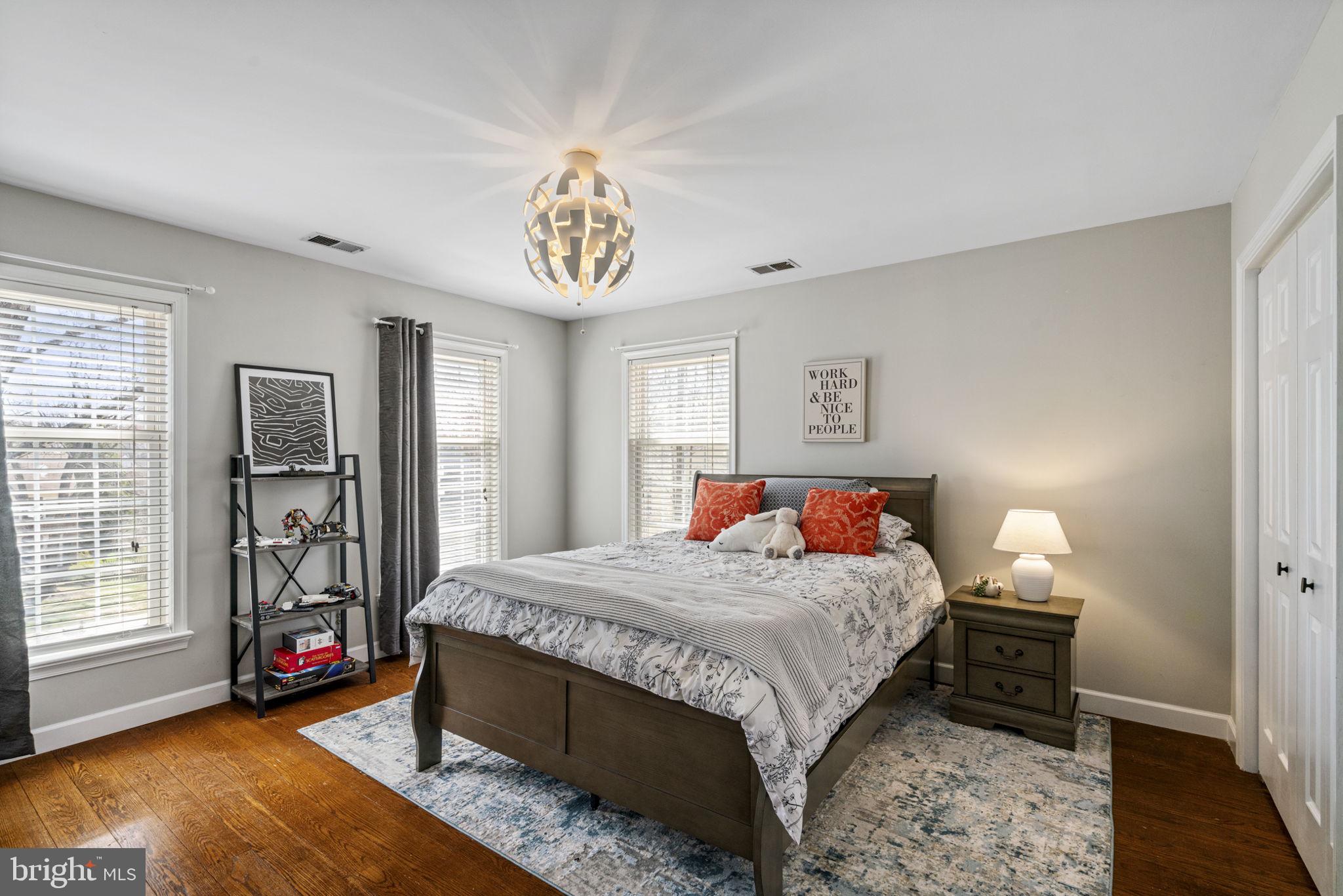 MONTCLAIR - Residential