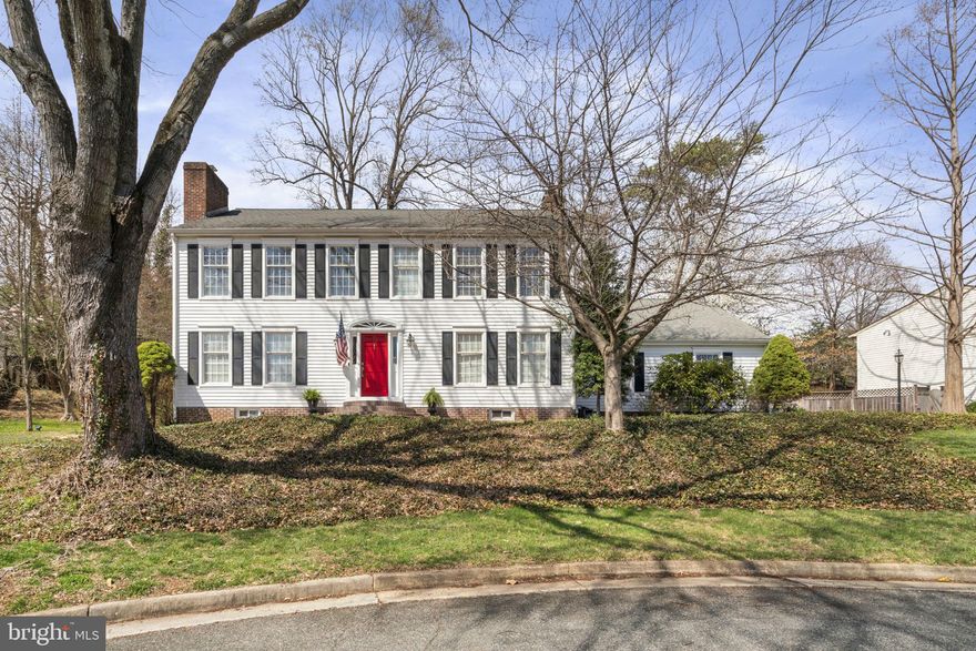 Welcome to this exquisite 4,286 sq. ft. Colonial home that exudes charm & sophistication. This stunning home offers 5 generously- sized bedrooms, 3 full baths, & 2 half baths, providing ample space for living & guests. Nestled in a peaceful cul-de-sac, this residence offers the perfect blend of timeless beauty & modern amenities. The sought- after community of Montclair features resort- like amenities & easy commuting to make this a perfect place to call “Home.” MAIN LEVEL: Once inside, you’ll find inviting & spacious living areas with all the extras you're looking for! Hardwood flooring adds warmth & character to the living spaces. The eat-in Kitchen is a chef's delight, featuring crisp, white solid- surface counters & a beautiful ceramic tile floor & backsplash. The Kitchen is equipped with newer (2022) stainless steel appliances, including a double oven. For convenience, an instant hot water faucet adds functionality. A built-in wine bar with a separate prep sink is perfect for entertaining, while the bay window offers a serene view of the private backyard—creating an ideal spot to enjoy your morning coffee or relax with a glass of wine in the evening. This Kitchen is truly the heart of the home. Both the formal Living & Dining rooms offer the perfect blend of elegance & comfort. The Living Room features a fireplace (propane) with custom mantle, along with crown molding. The formal Dining Room is enhanced by a bay window and crown & chair moldings. This room is a bright & inviting space for meals & gatherings. The spacious Family Room is designed for both relaxation & entertaining, with a newer SGD leading to a private brick patio. A ceiling fan adds comfort during warmer months. This room also features a fireplace with wood burning stove. The private Office, a fantastic feature of the home, features built-in bookshelves, crown & chair moldings, & a ceiling fan. The Office offers a peaceful retreat for work or study, with plenty of room for all your books & files. The large Laundry/Mud room is thoughtfully designed to meet all your needs. The built-in coat & bookbag station keeps everything organized. This room also includes a utility sink, front-load washer (2022), & dryer (2002), making laundry a breeze. Additionally, this space features a convenient half bath, perfect for quick clean-ups. The sideload, oversized Garage is designed for convenience & plenty of storage.  It includes an EV charging station, ensuring you’re always ready to go. The Backyard is a true retreat, with a picturesque brick patio surrounded by flowering crepe myrtles & dogwood trees.  It’s the perfect place to grill or gather around a firepit in the autumn. UPPER LEVEL: This level offers spacious rooms & continues the elegant hardwood flooring throughout. The Primary Bedroom is a serene haven, featuring crown molding, a ceiling fan, & 2 generously- sized walk-in closets. The En- suite bath (reno in 2022) offers a spa-like experience with dual sinks, a frameless shower, & modern finishes. The other 3 Bedrooms are large in size, offering plenty of space for furniture. The 2nd full Bathroom on the upper level is impressive, featuring dual sinks, built-in cabinetry, a ceramic tub/shower combo, & stylish tile floors. LOWER LEVEL: Highlights of this level are a FUN Rec Room area, Theatre Room with overhead projector, recessed lighting, & detailed millwork, a 5th Bedroom + Full Bath plus Storage Room. A home warranty is offered to assure peace of mind.   COMMUNITY: Features many amenities: country club, golf course, 3 private beaches, a 100+ acre lake, 2 pools, tennis courts, tot lots, & more! Montclair is also home to several top- notch schools. Huntgate is in one HOA only--No sub HOA's.  LOCATION: A bus stop minutes away makes commuting to the Pentagon a breeze! Quantico MCB &the FBI are close by, along with major shopping venues. MAKE SURE TO BOOK YOUR TOUR SOON!