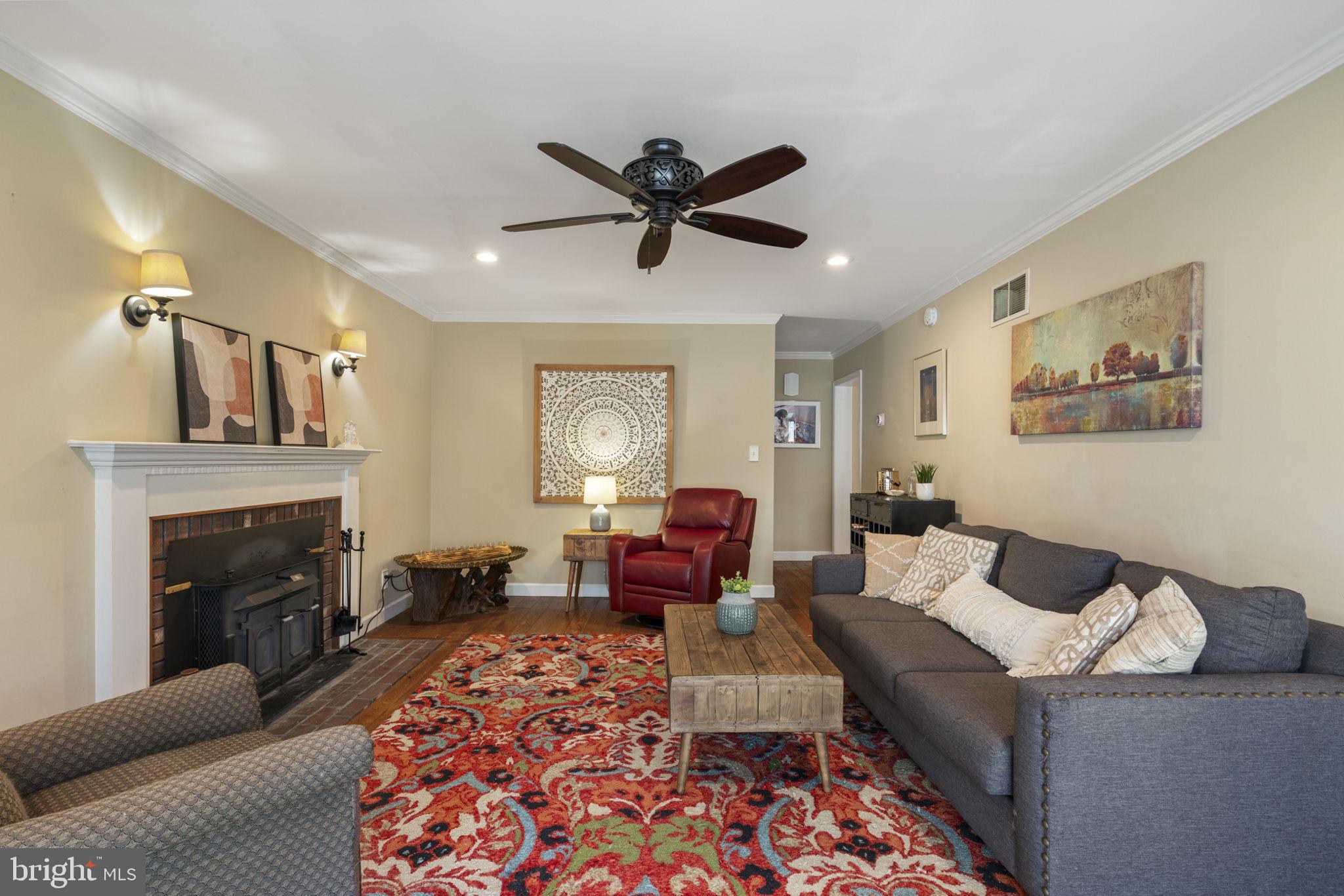 MONTCLAIR - Residential