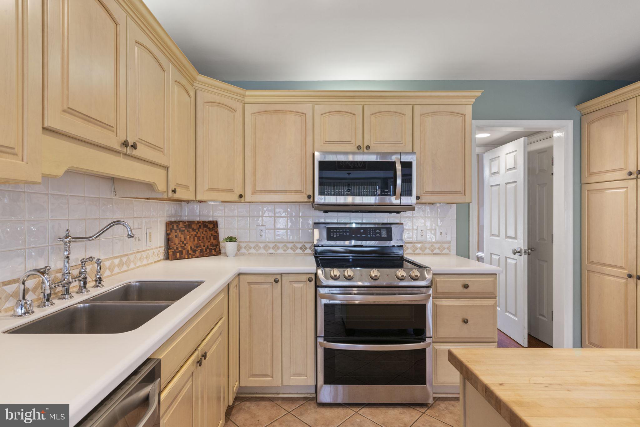 MONTCLAIR - Residential