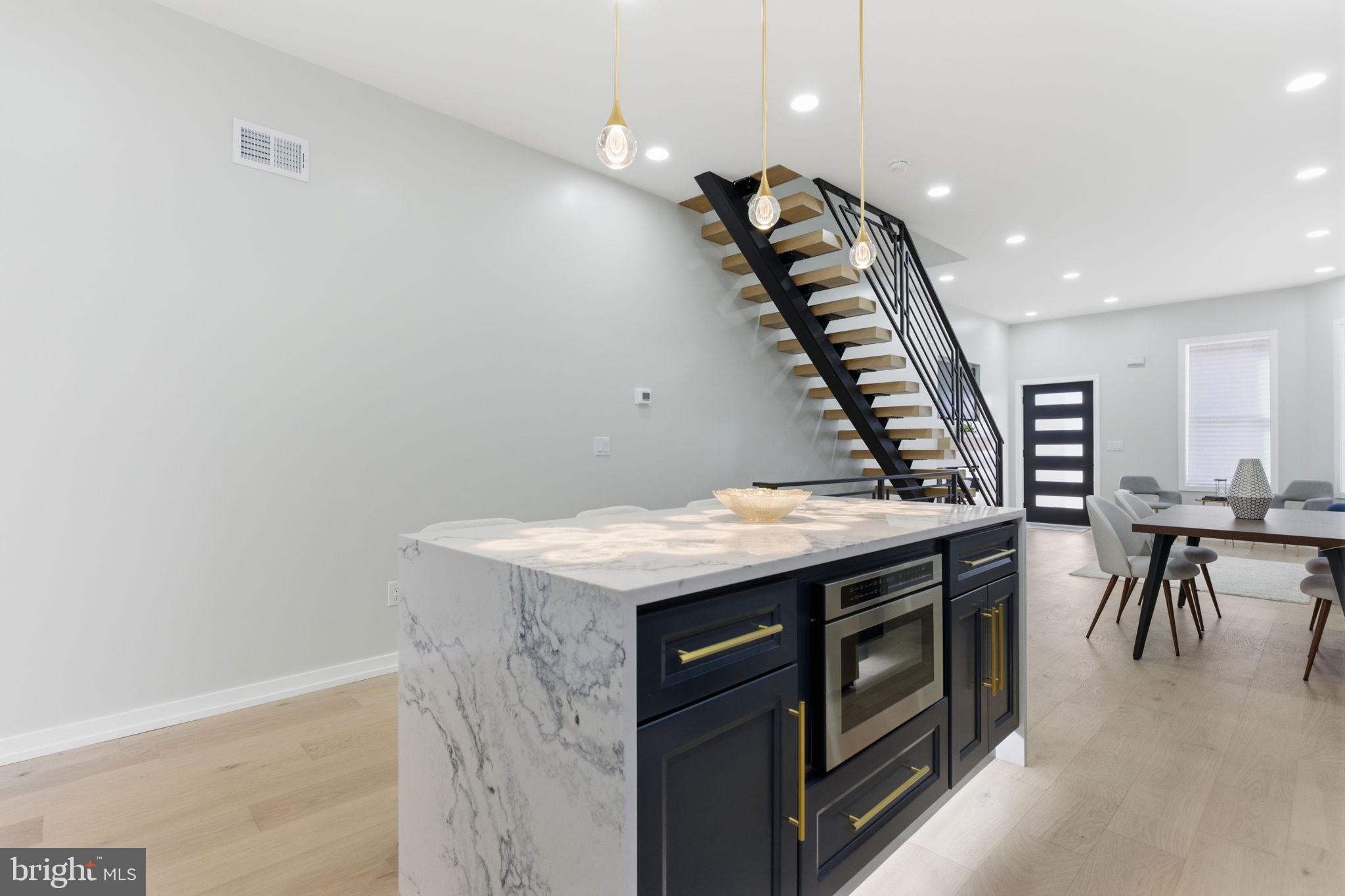 GRAYS FERRY - Residential