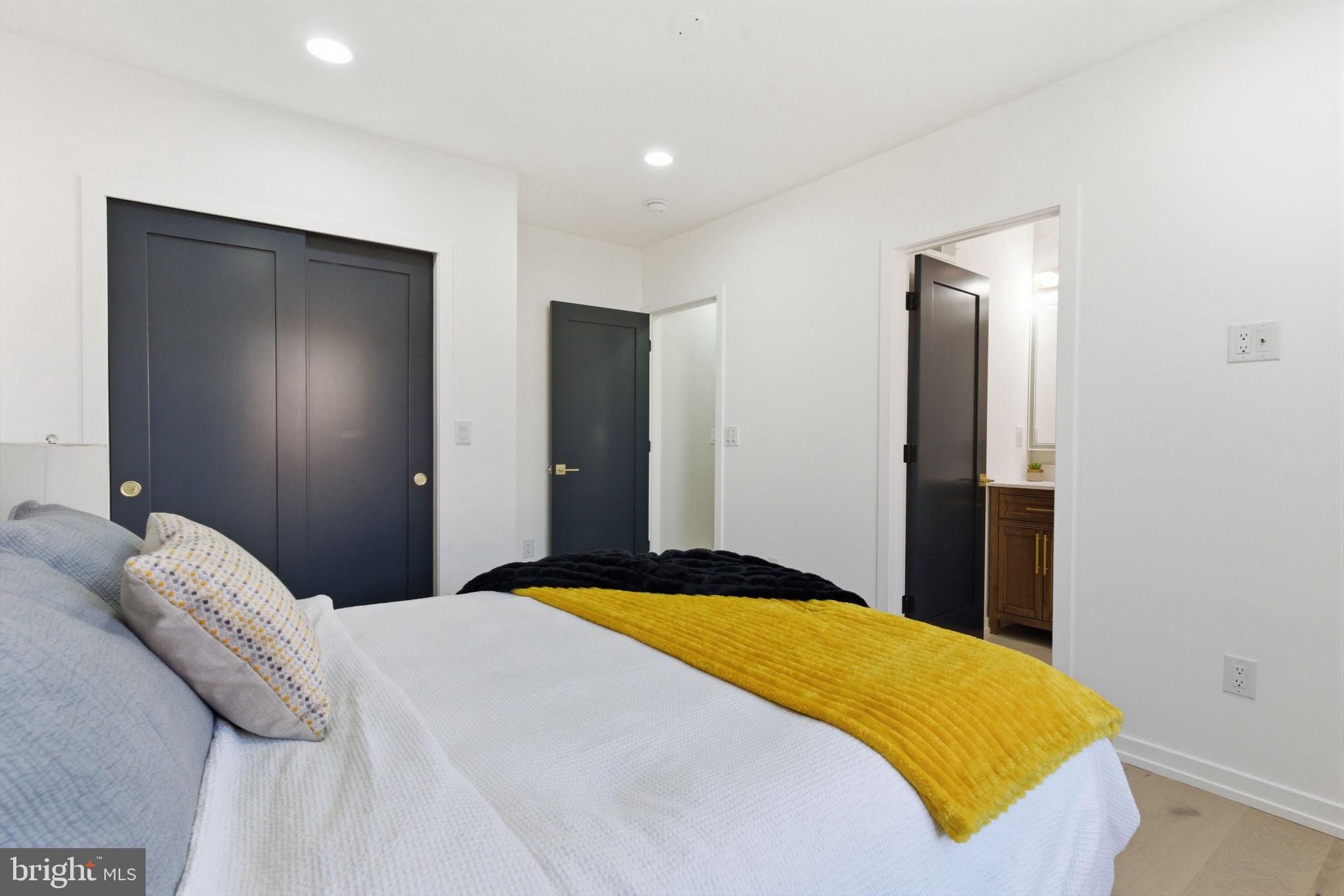 GRAYS FERRY - Residential