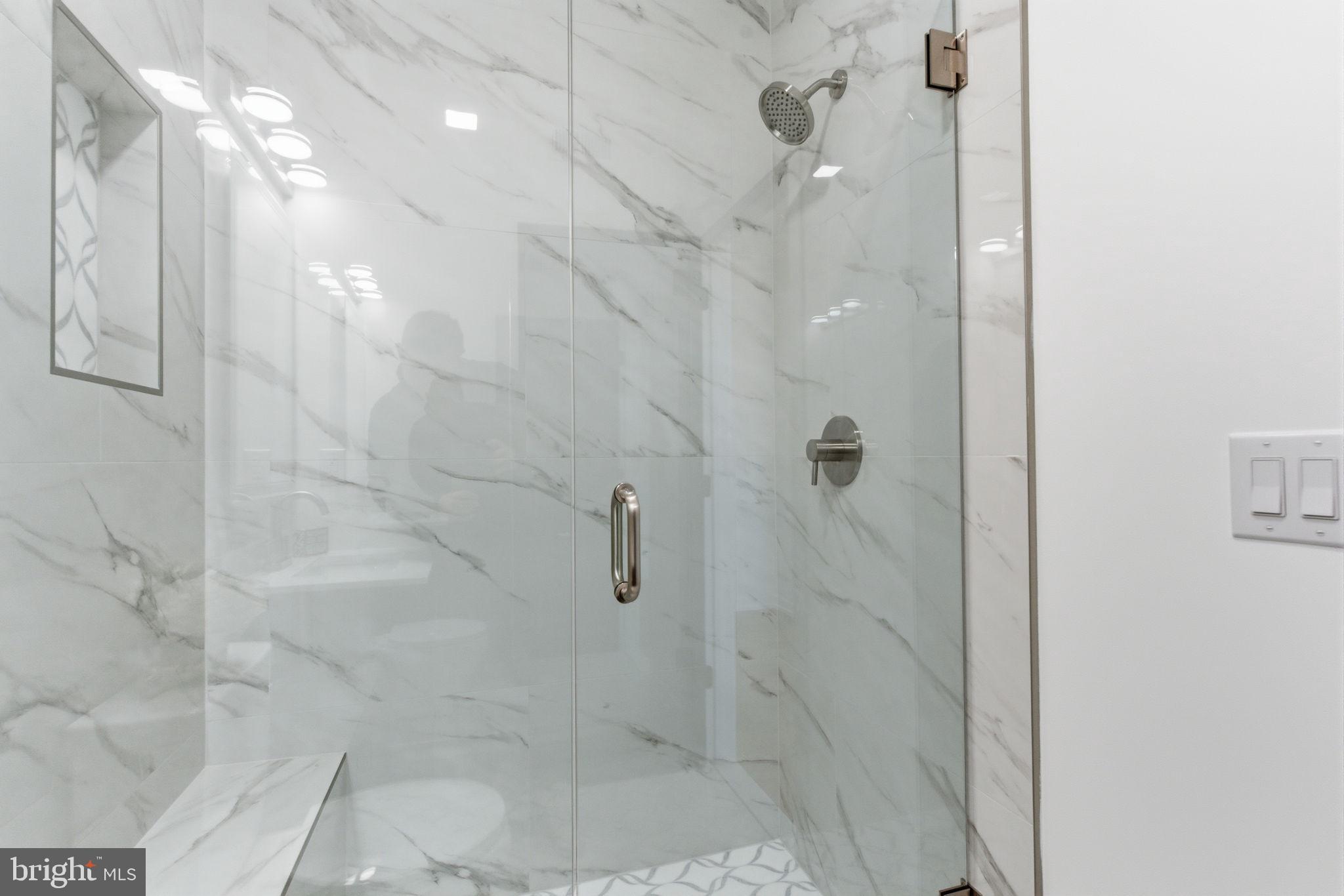 GRAYS FERRY - Residential