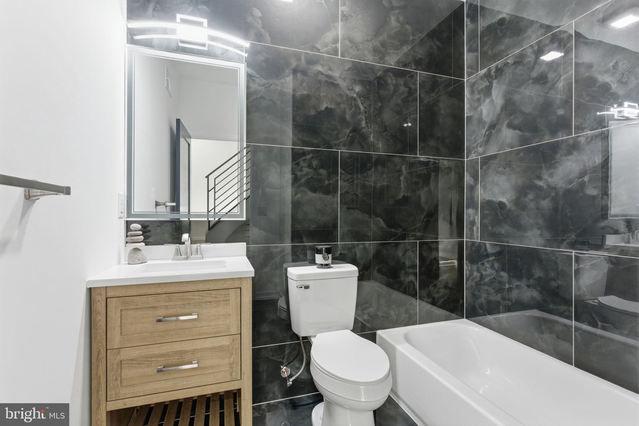 GRAYS FERRY - Residential