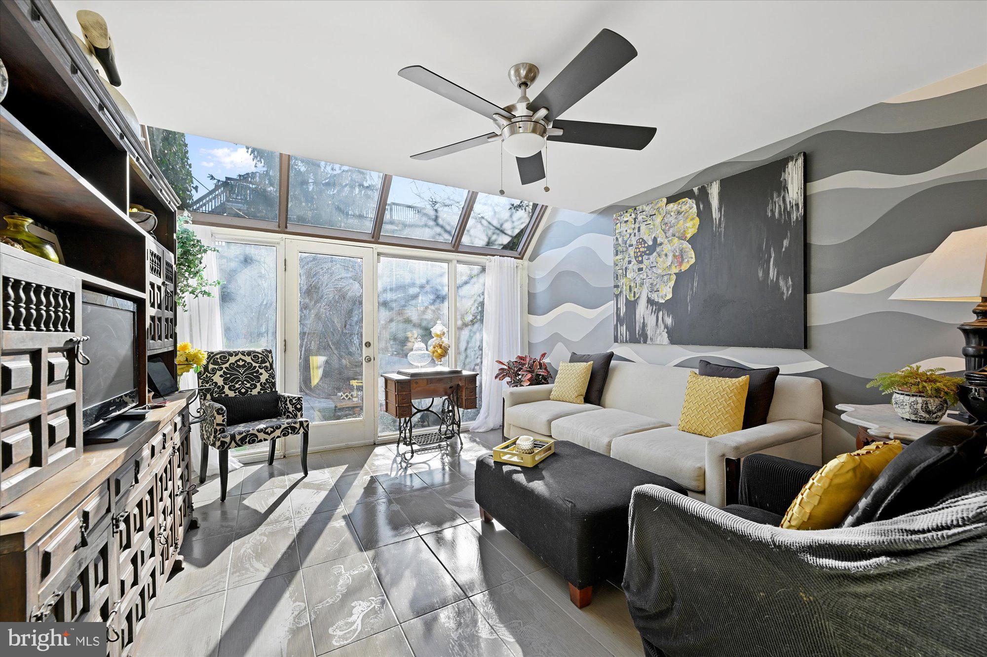 BUTCHER'S HILL - Residential