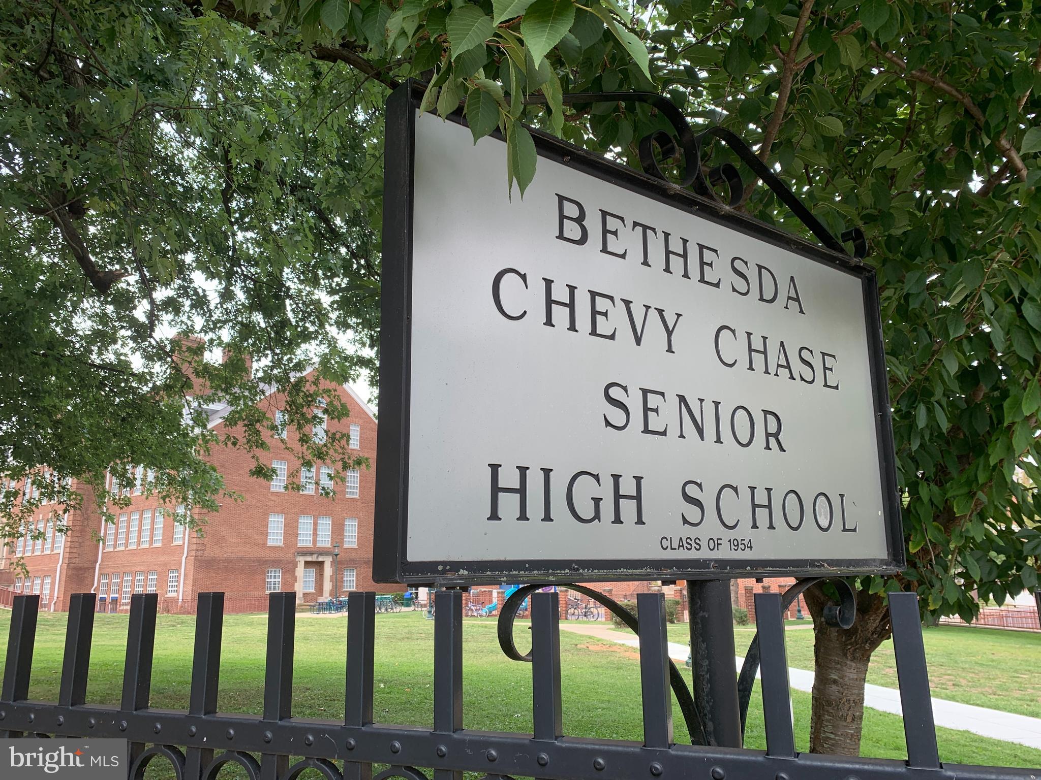 ROCK CREEK HIGHLANDS - Residential