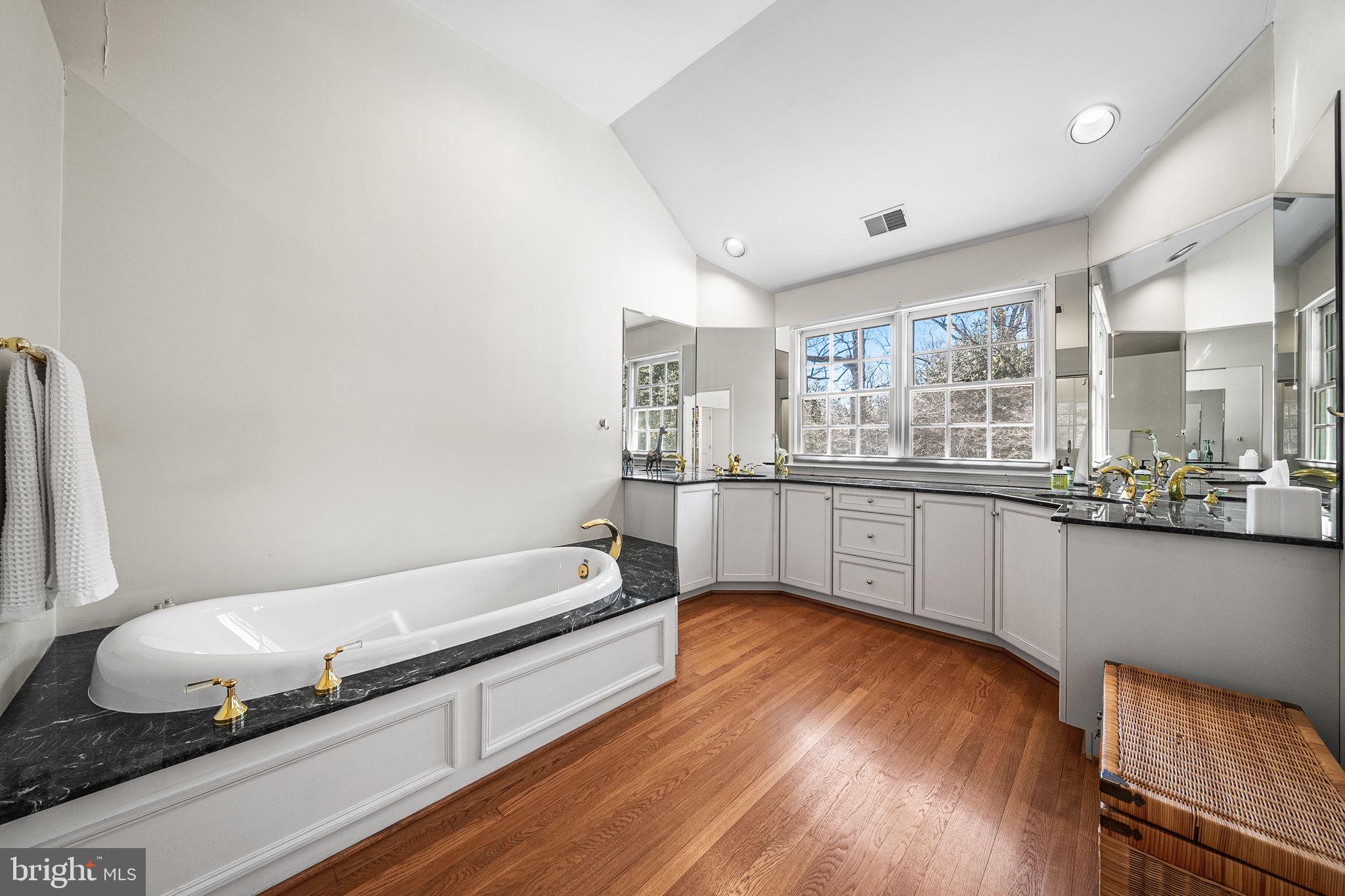 ROCK CREEK HIGHLANDS - Residential