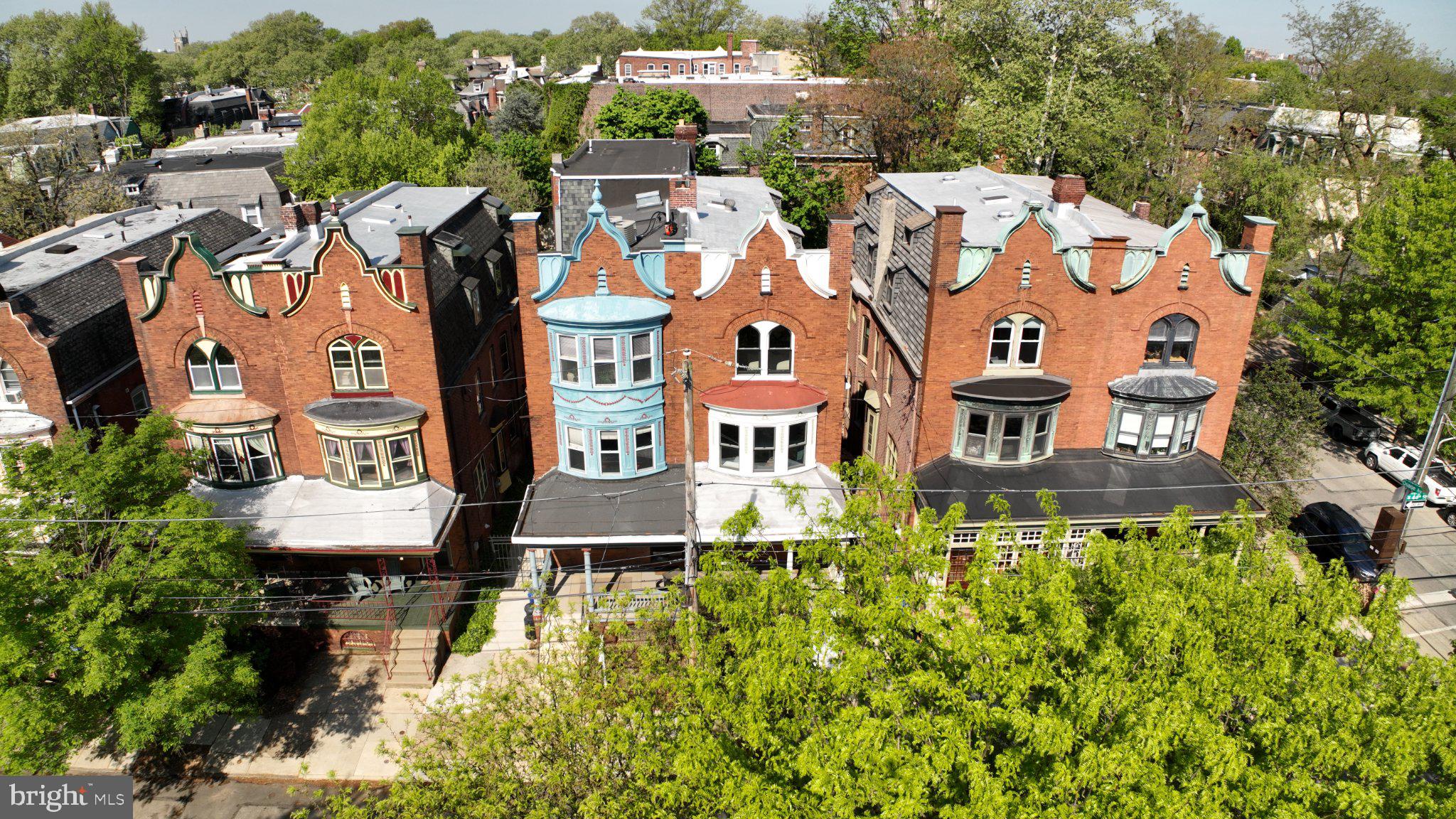 SPRUCE HILL - Residential